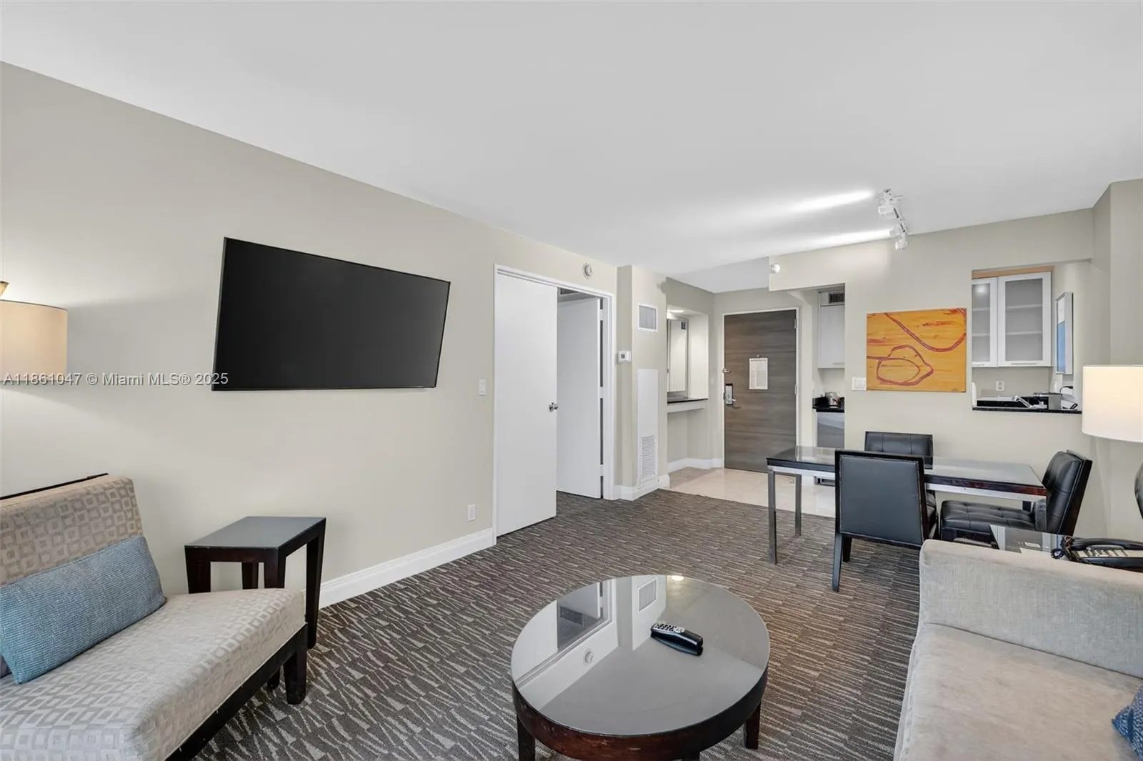 2670 E Sunrise Blvd, #1005