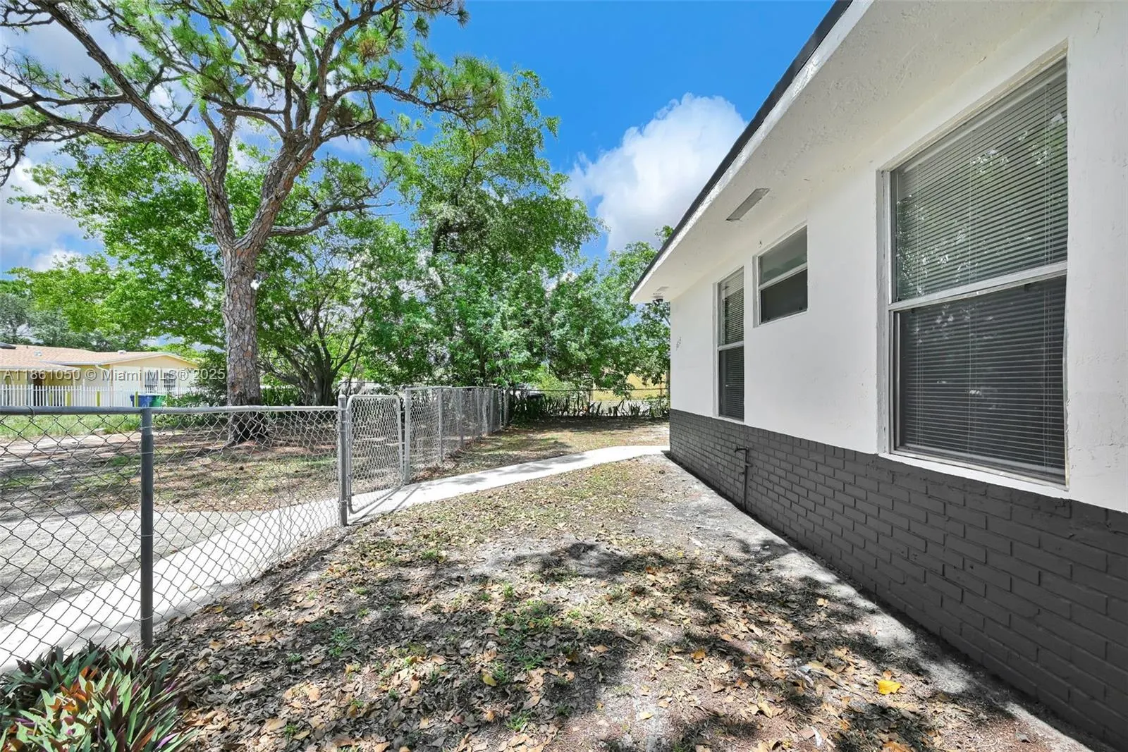 3833 NW 213th Ter