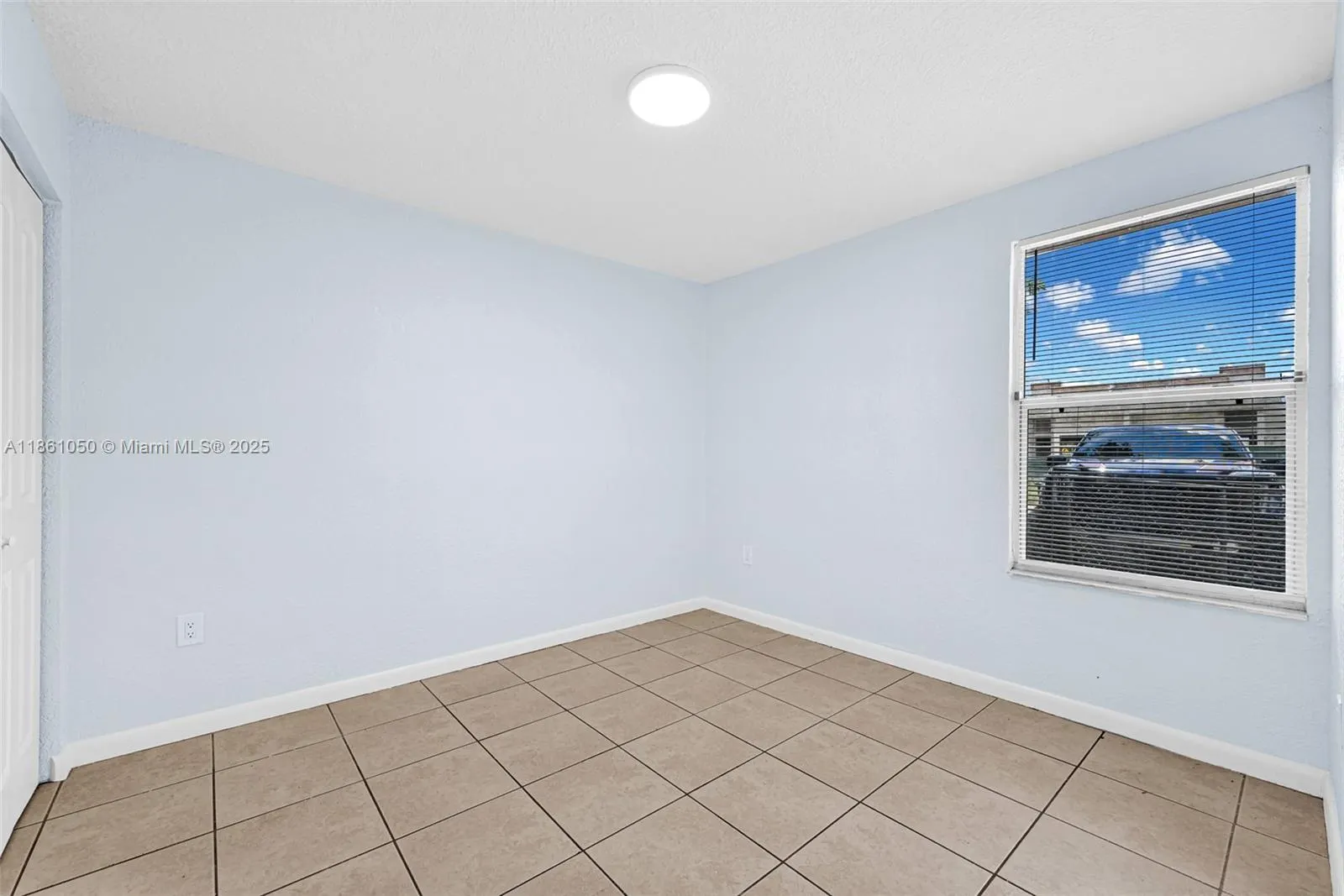 3833 NW 213th Ter