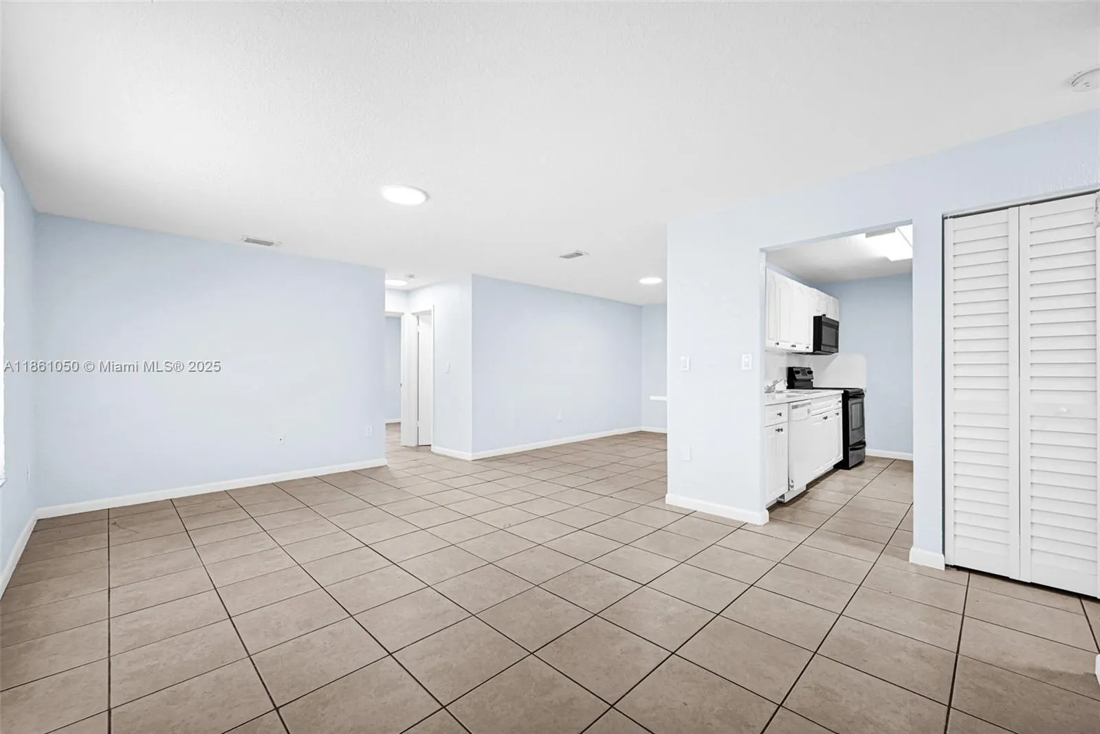 3833 NW 213th Ter