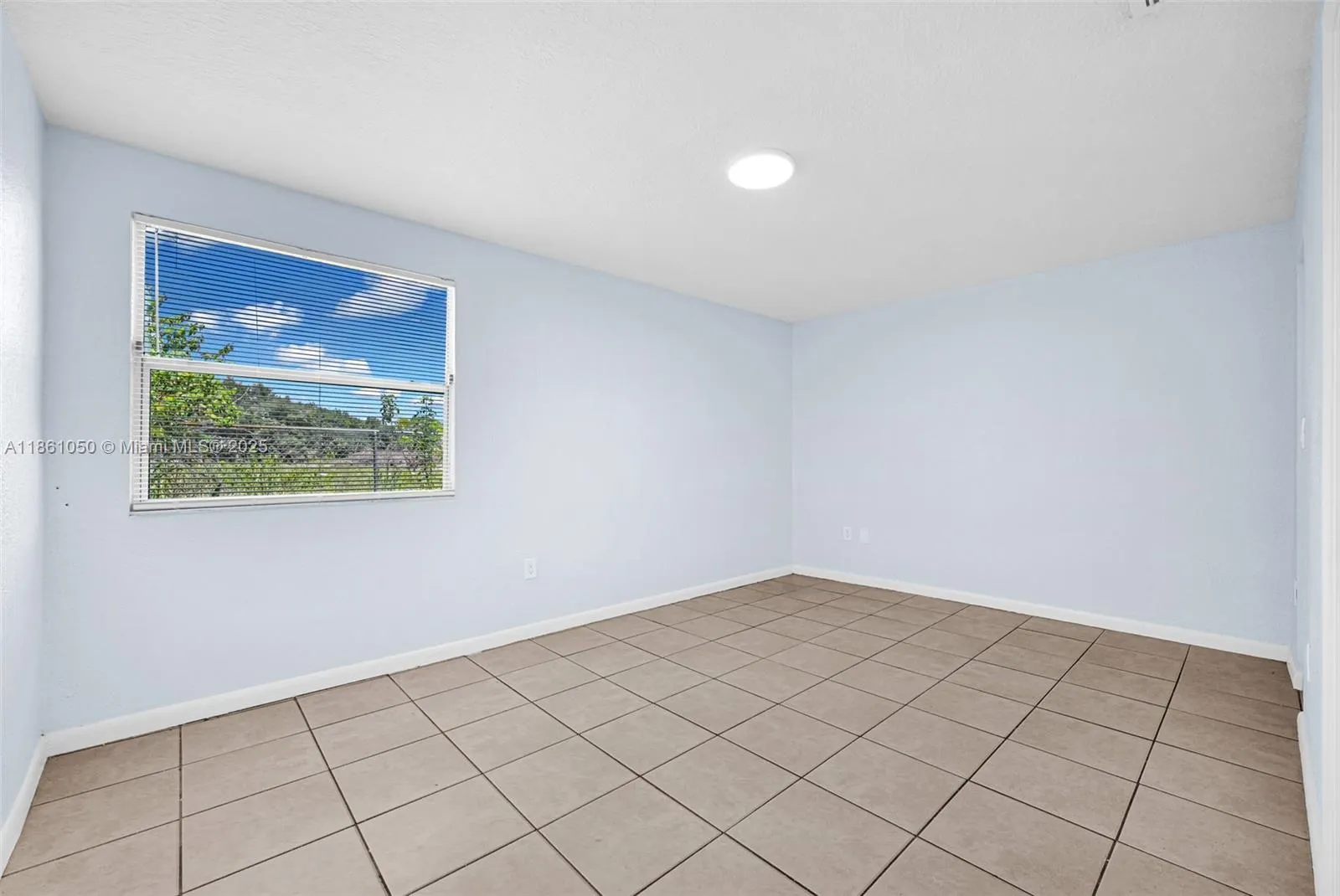 3833 NW 213th Ter