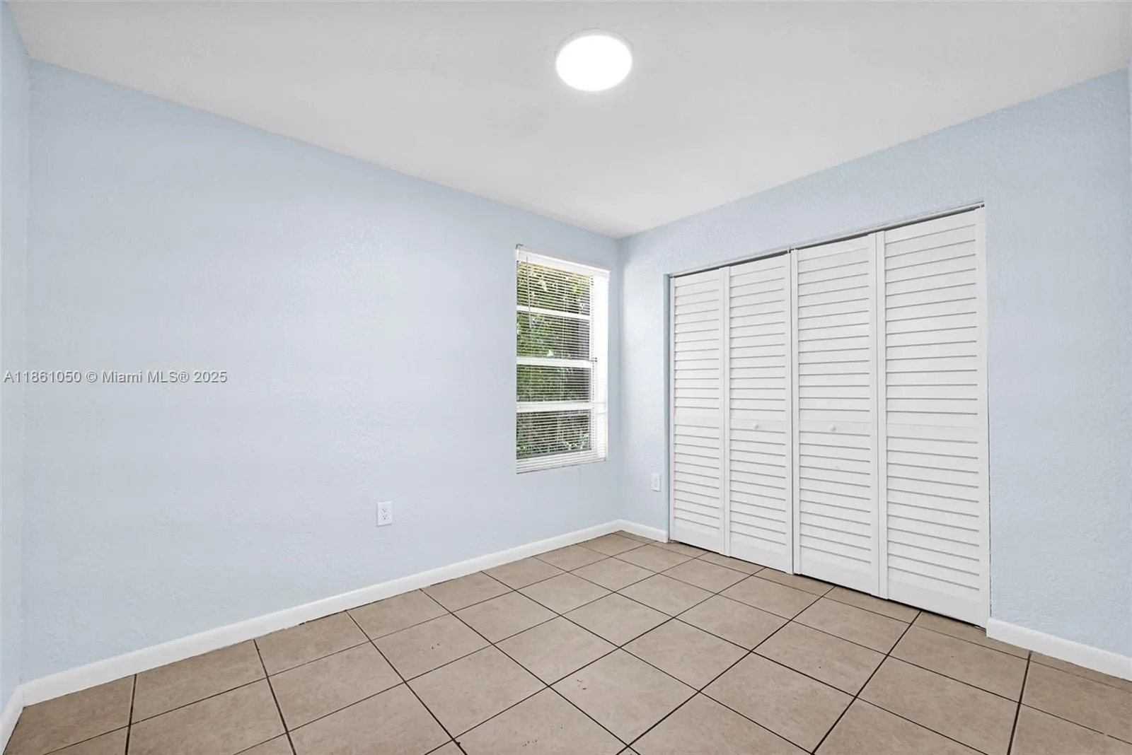 3833 NW 213th Ter