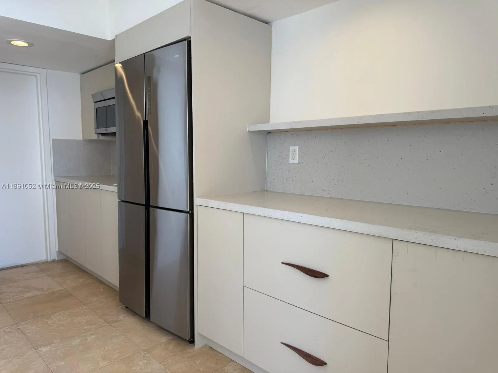 1420 Brickell Bay Dr, #1203A
