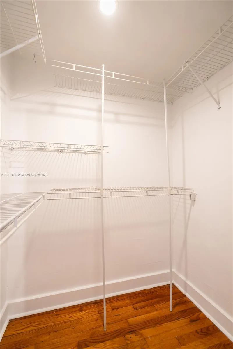 2425 Flamingo Pl, #2