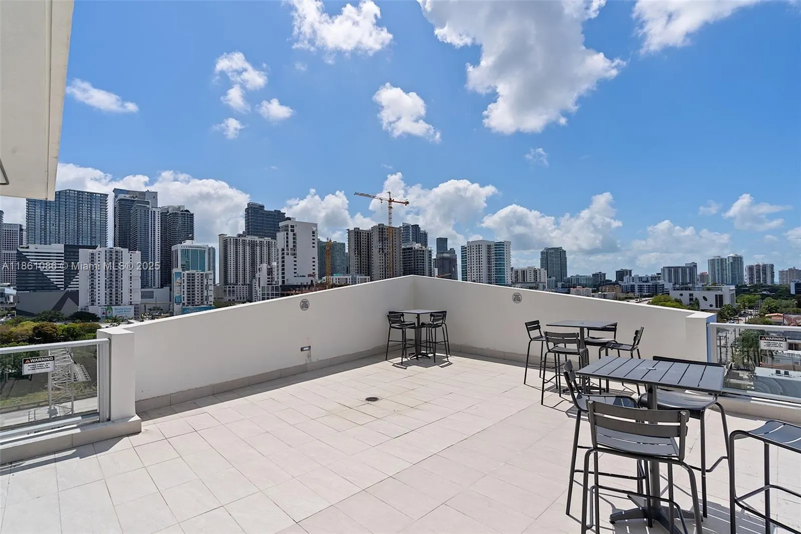 420 SW 7th St, #908