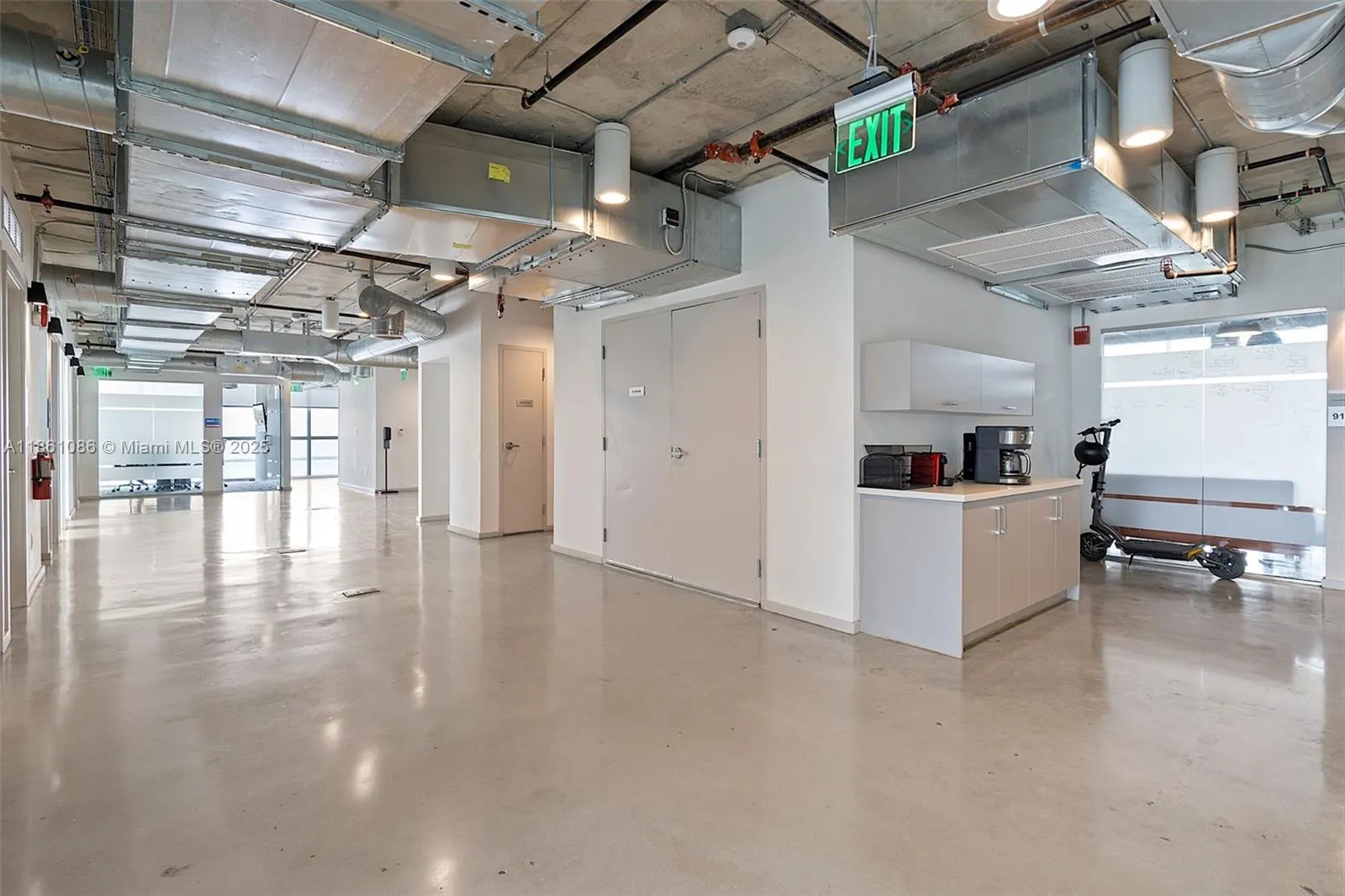 420 SW 7th St, #908