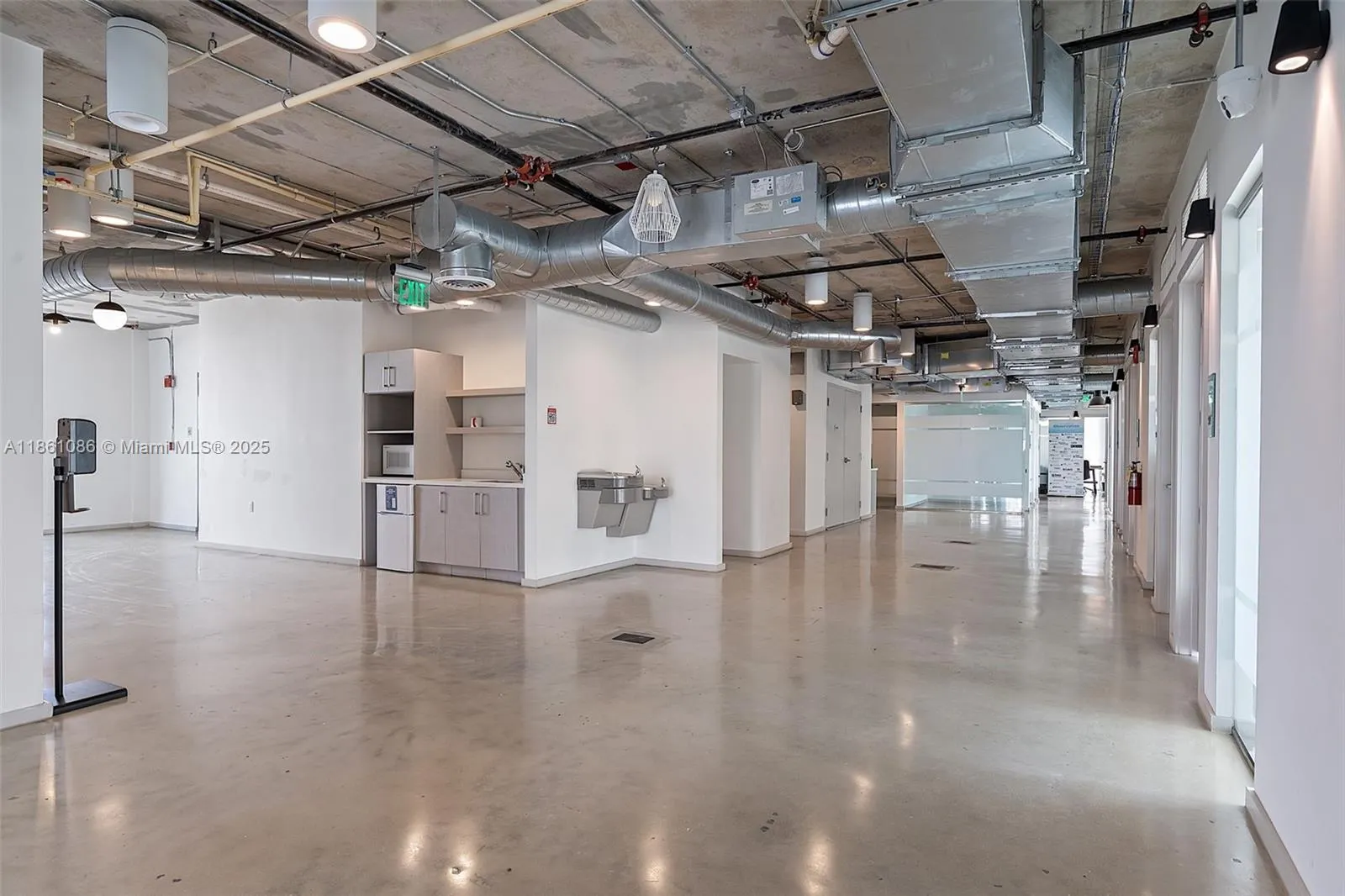 420 SW 7th St, #908