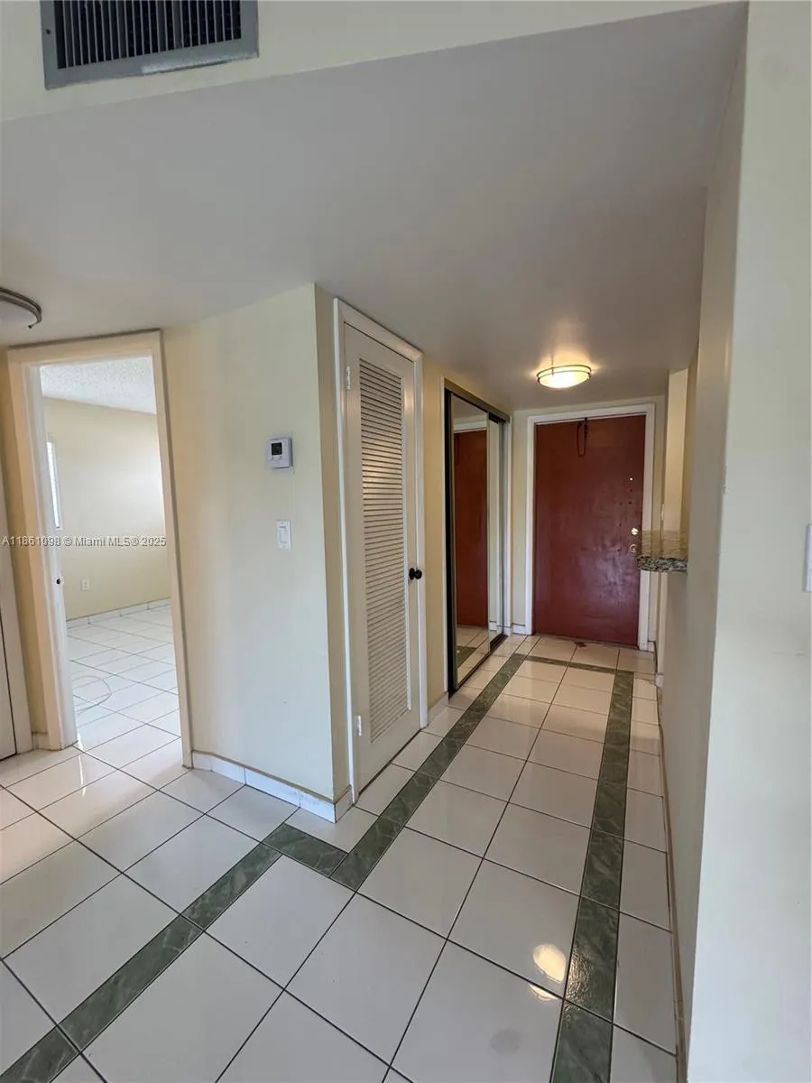 8595 Sunrise Lakes Blvd, #312