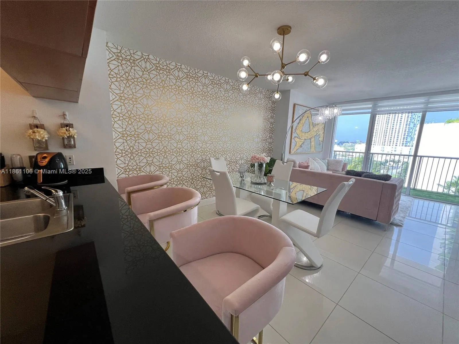 1750 N Bayshore, #1411