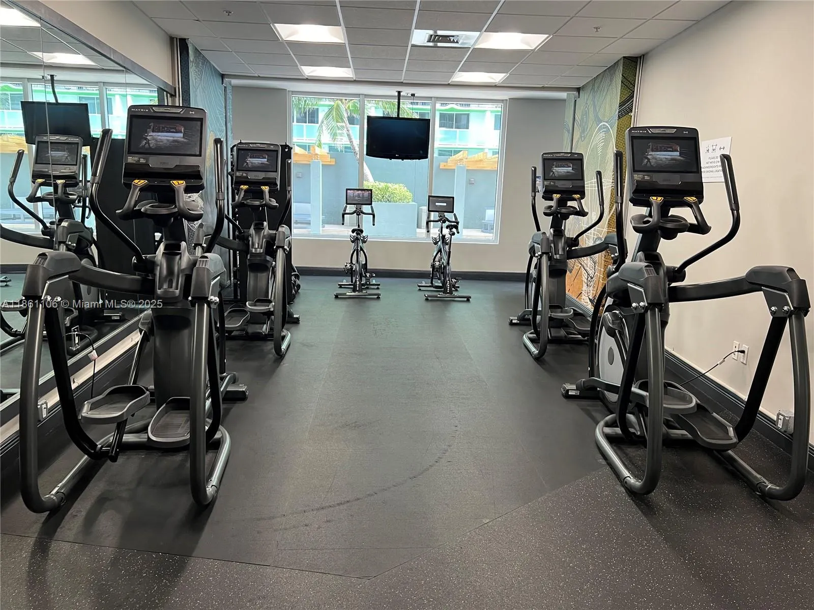 1750 N Bayshore, #1411