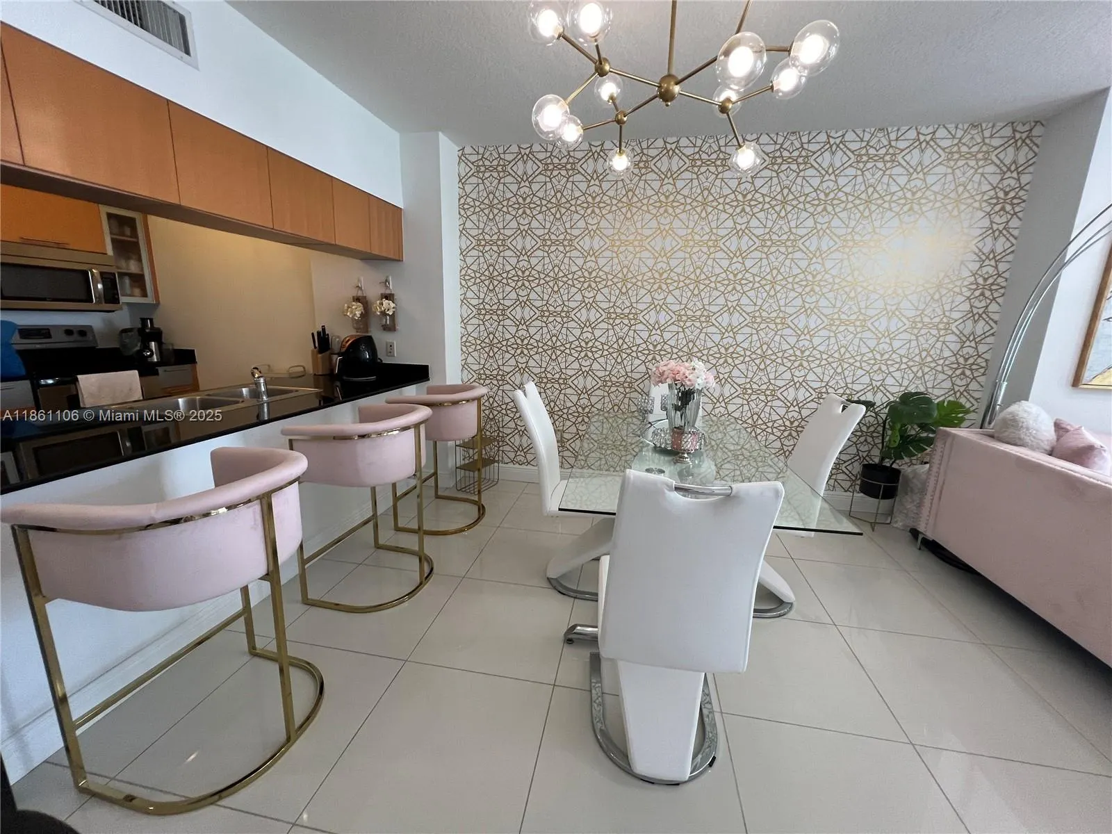 1750 N Bayshore, #1411