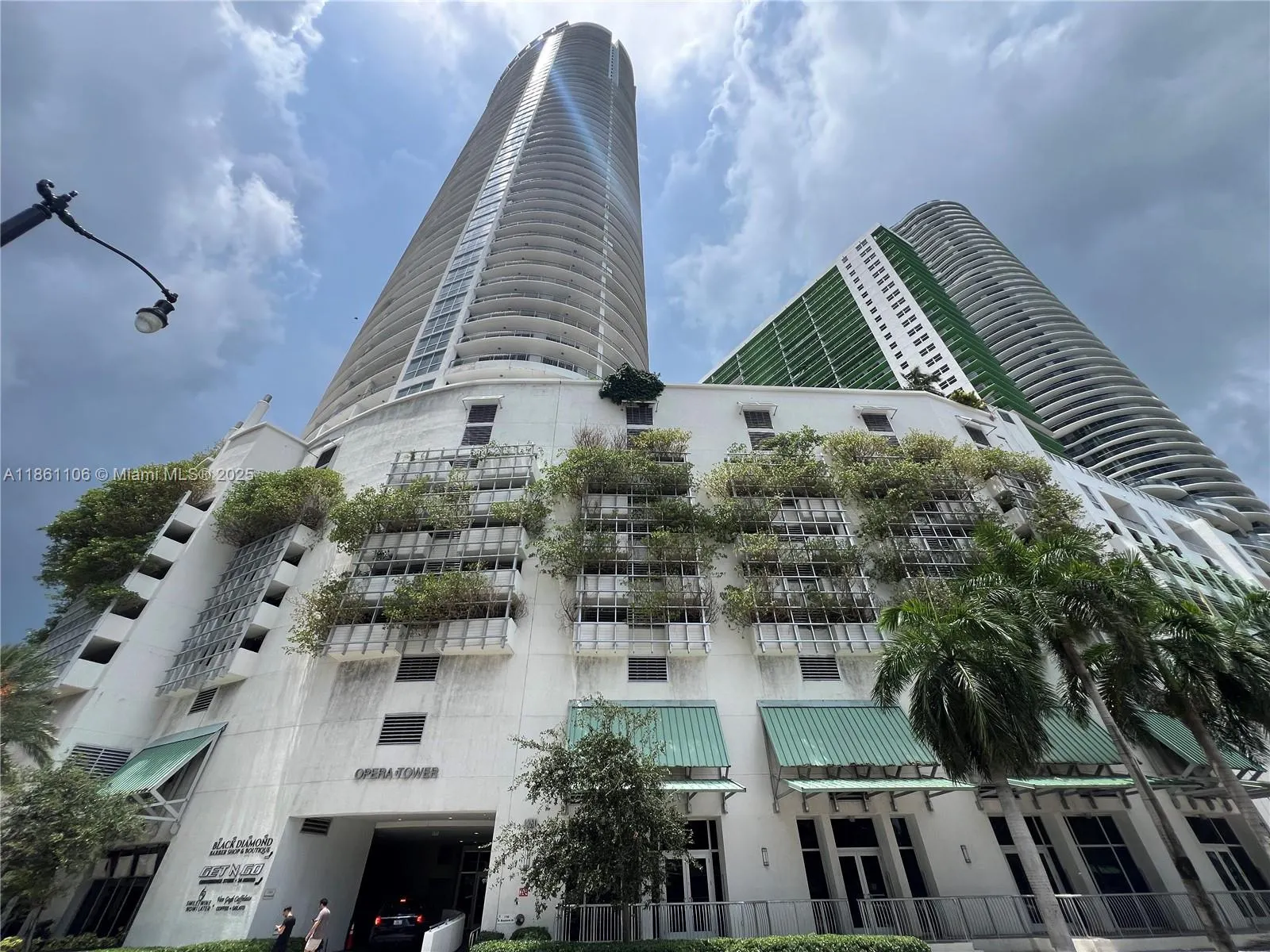 1750 N Bayshore, #1411