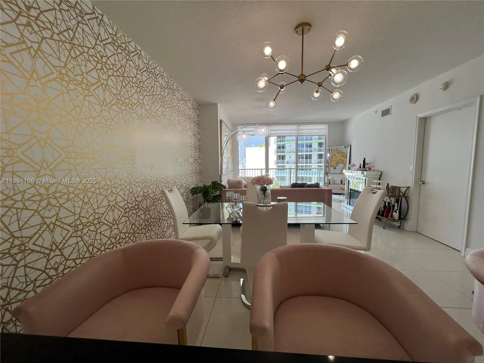 1750 N Bayshore, #1411