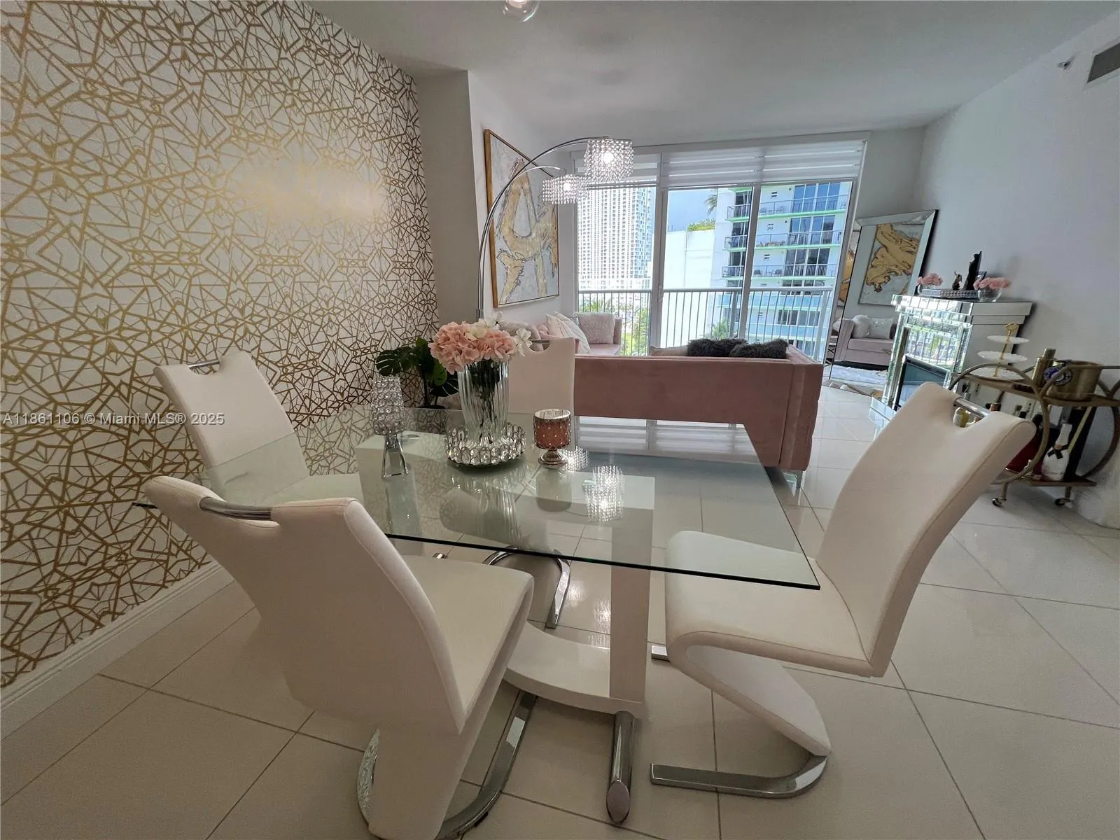 1750 N Bayshore, #1411