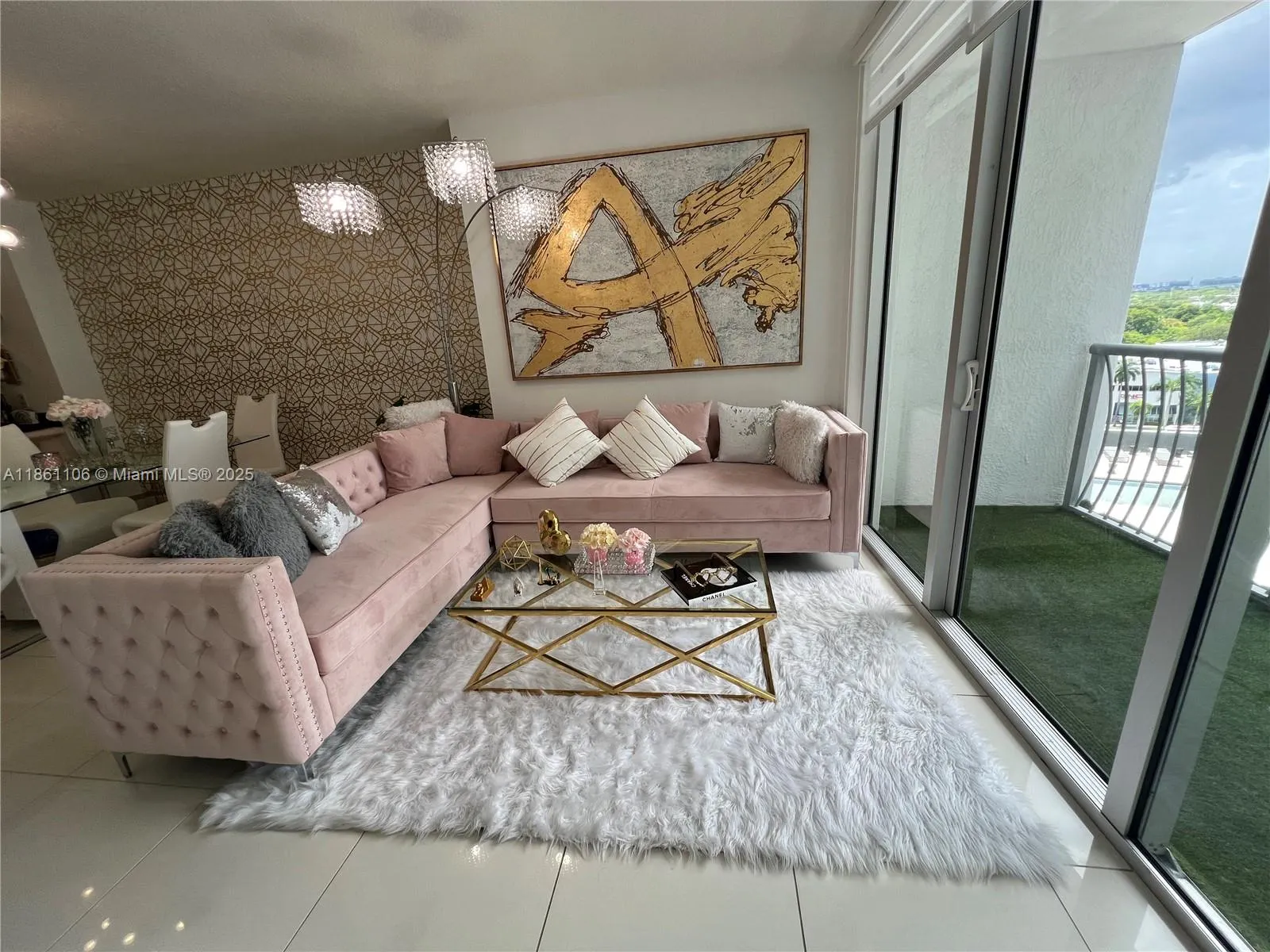 1750 N Bayshore, #1411