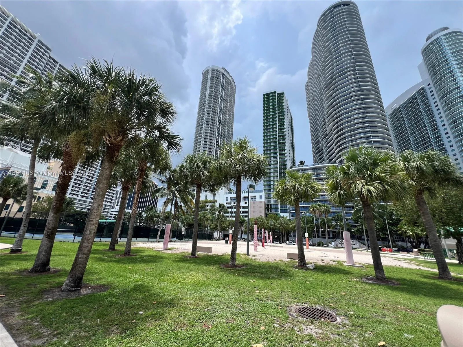 1750 N Bayshore, #1411