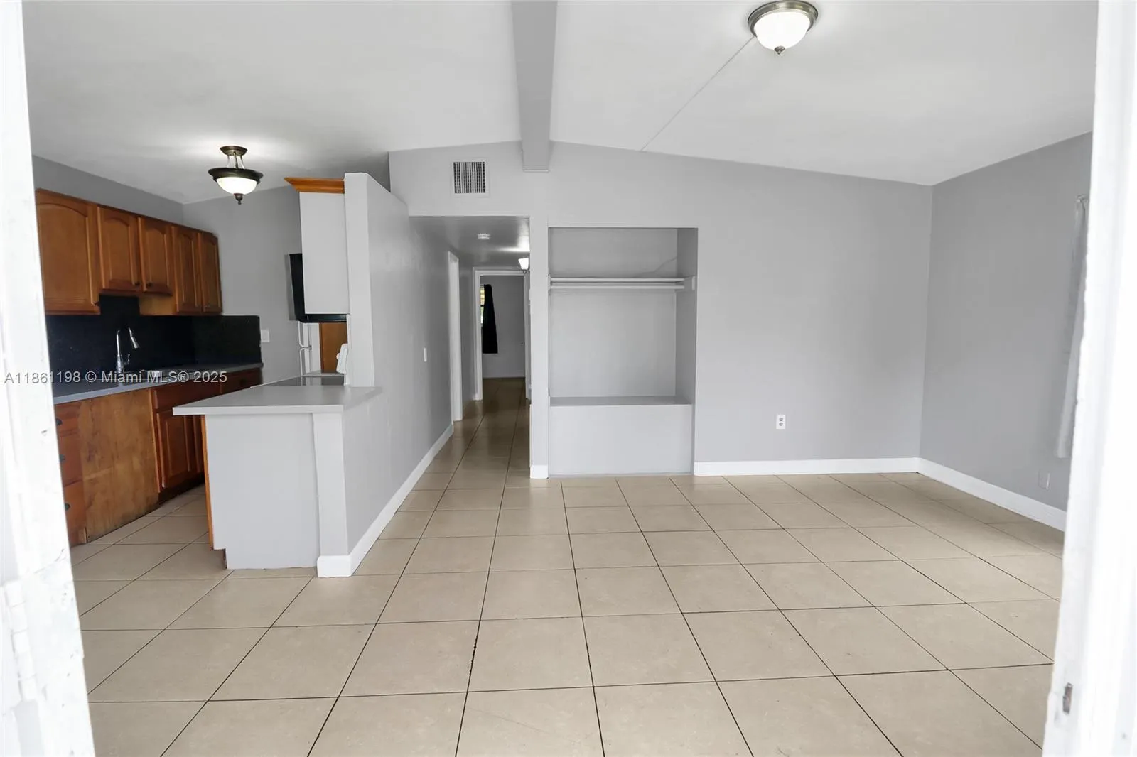 272 NW 30th Ter
