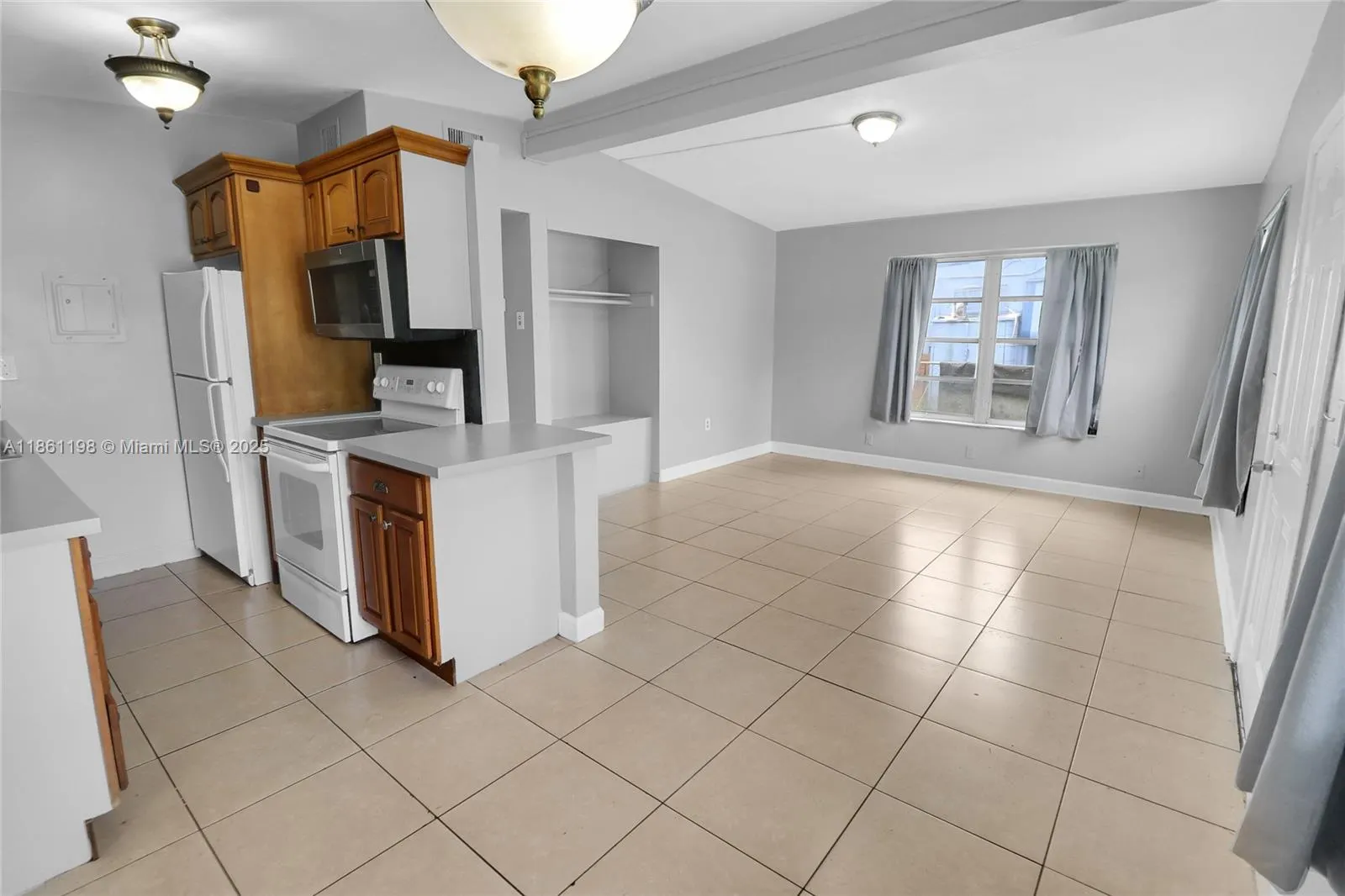 272 NW 30th Ter