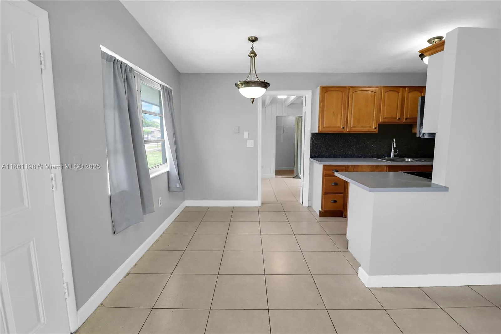272 NW 30th Ter
