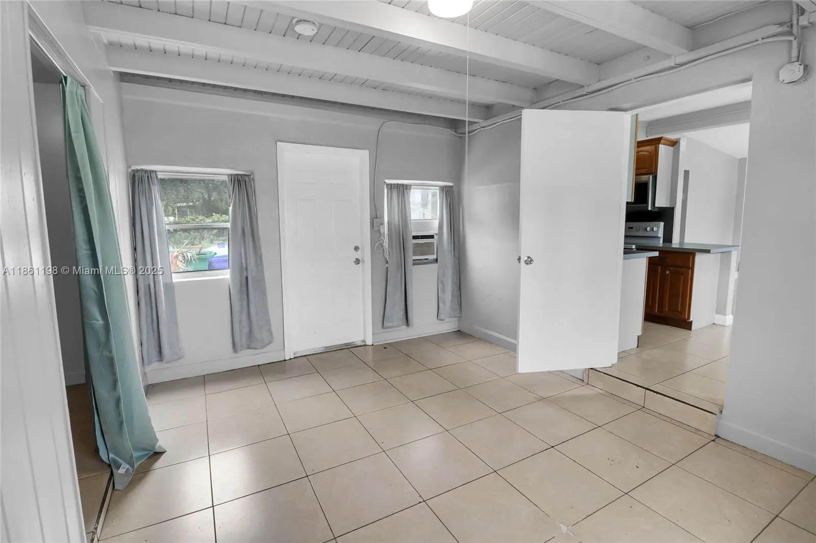 272 NW 30th Ter