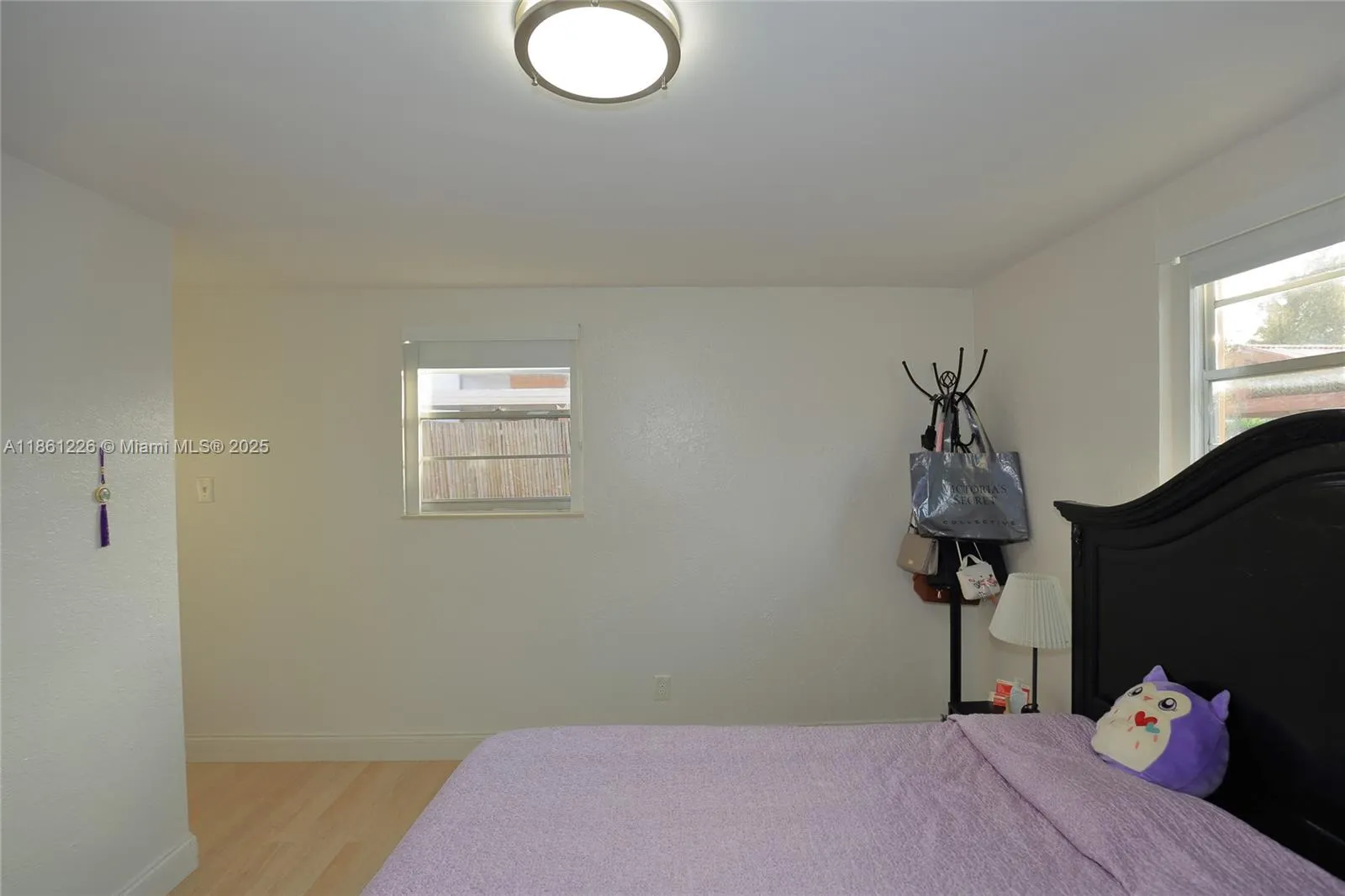 1330 N 69th Ave