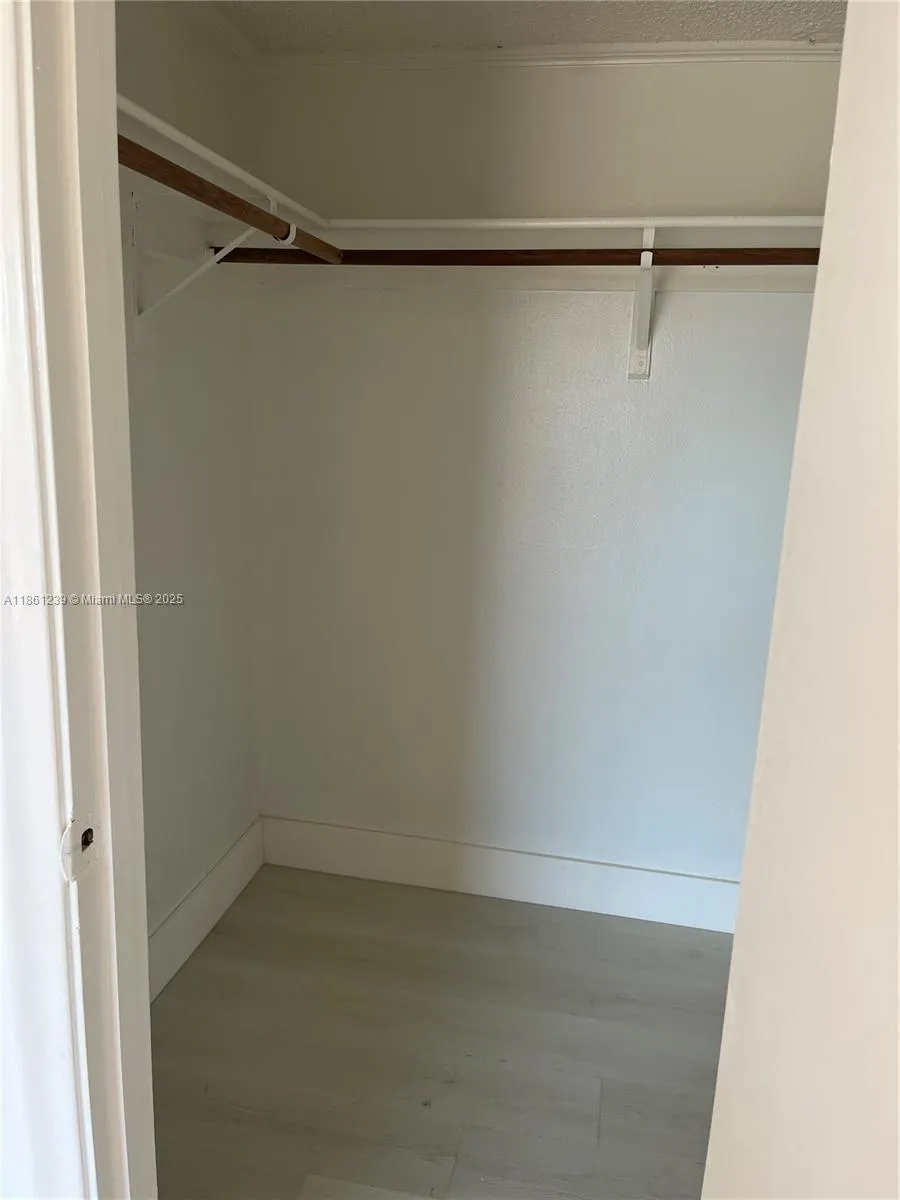 17051 NE 35th Ave, #202