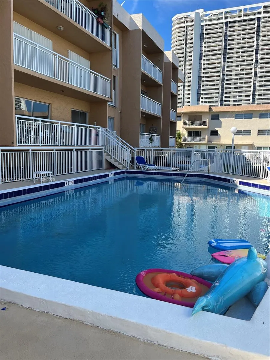17051 NE 35th Ave, #202