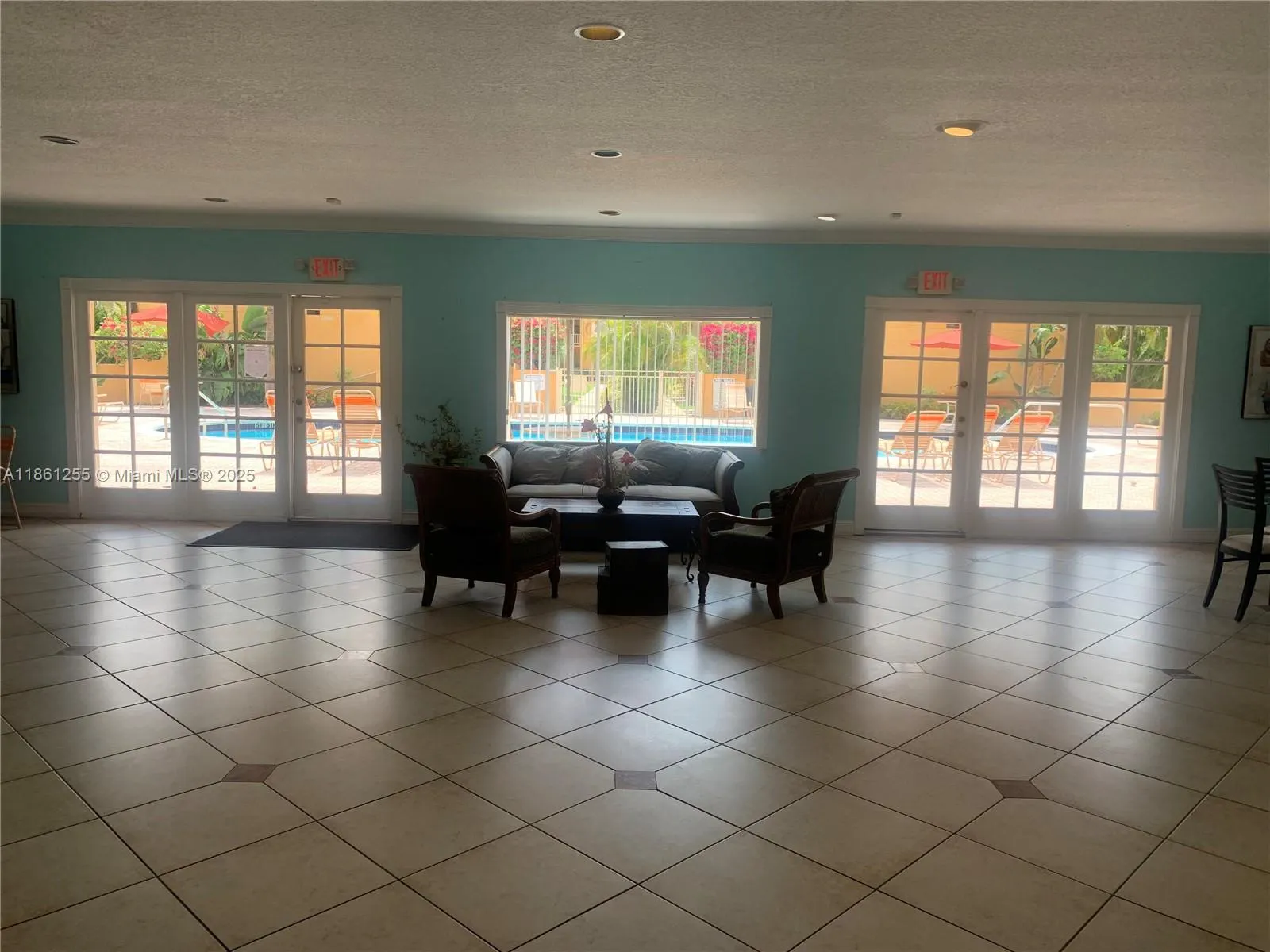17901 NW 68th Ave, #Q205