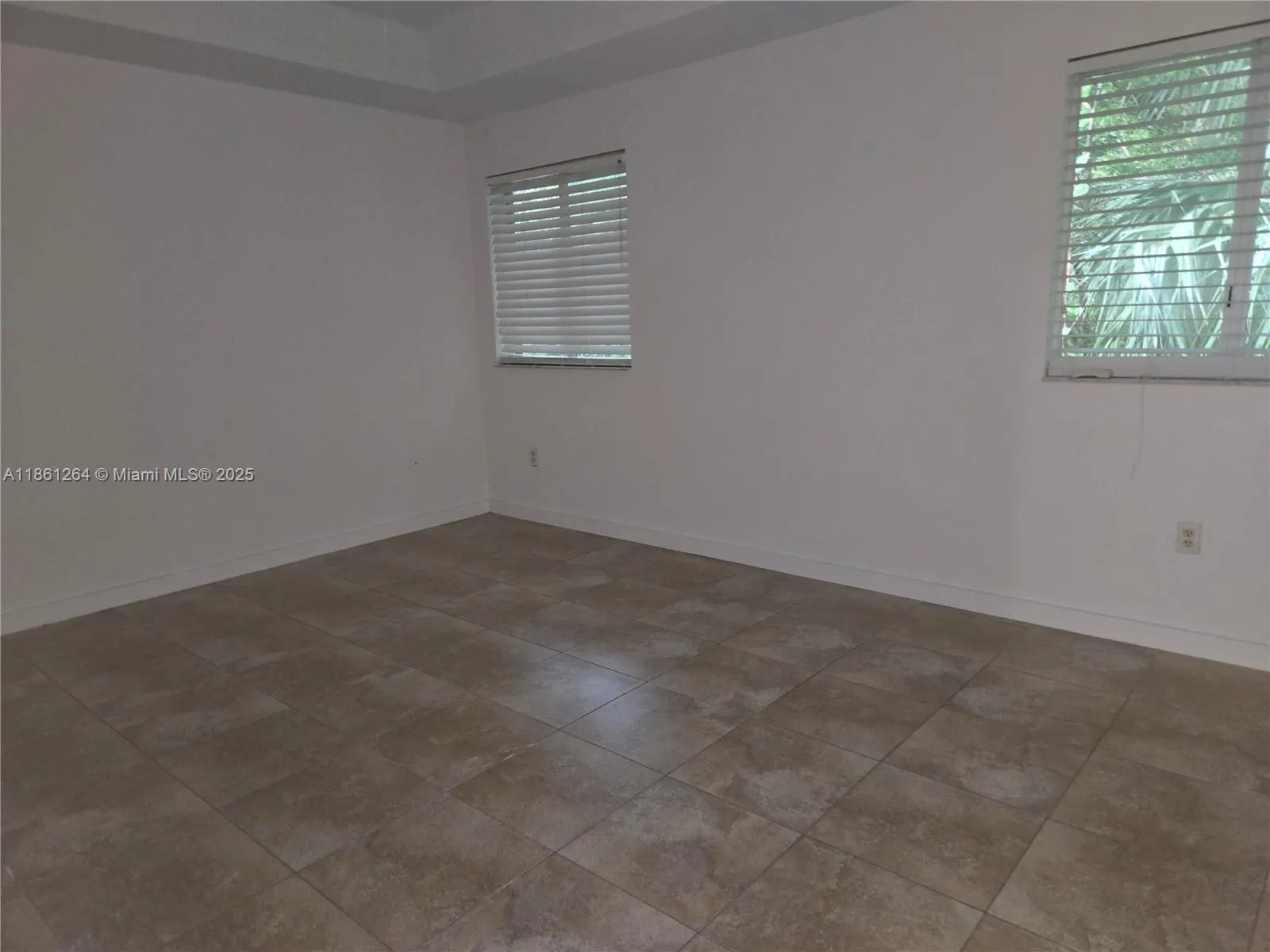 21205 NW 14 PL, #819