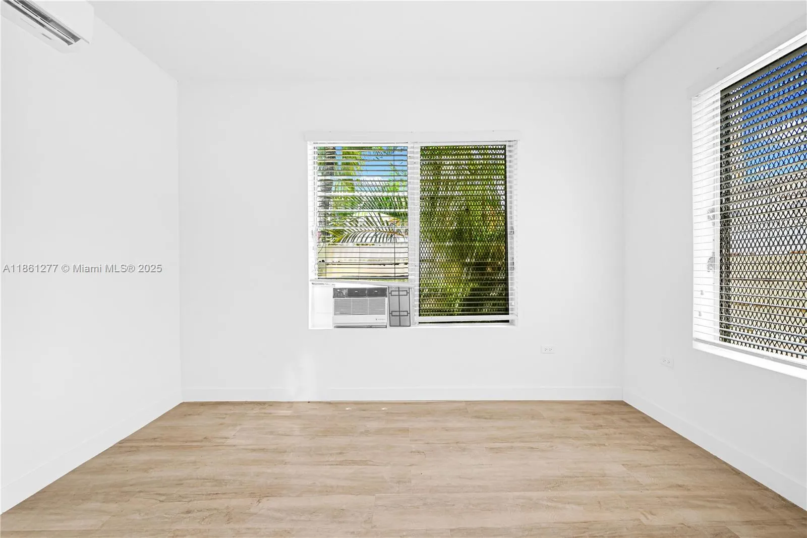 641 10th St, #6