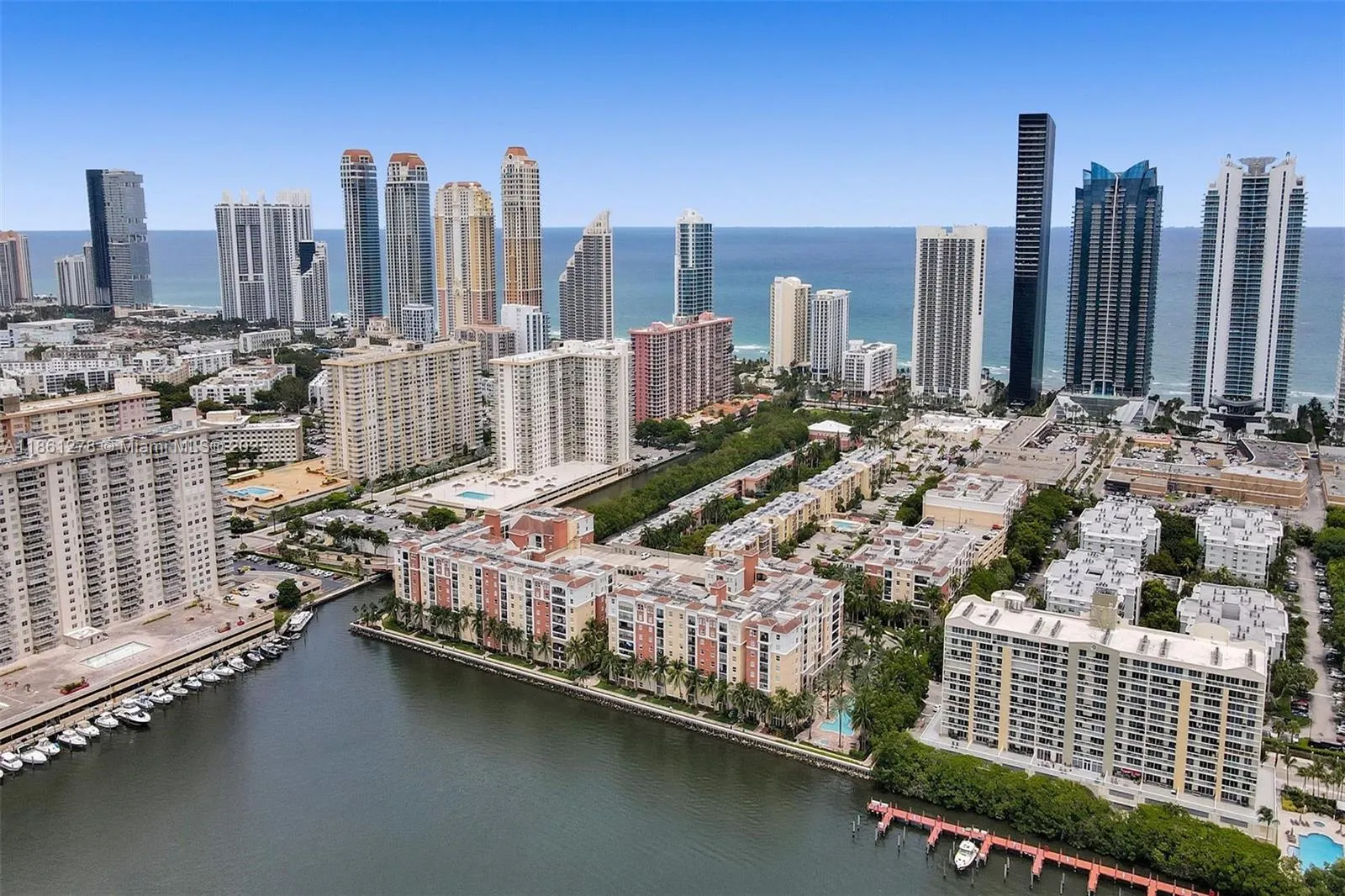17100 N Bay Rd, #1501