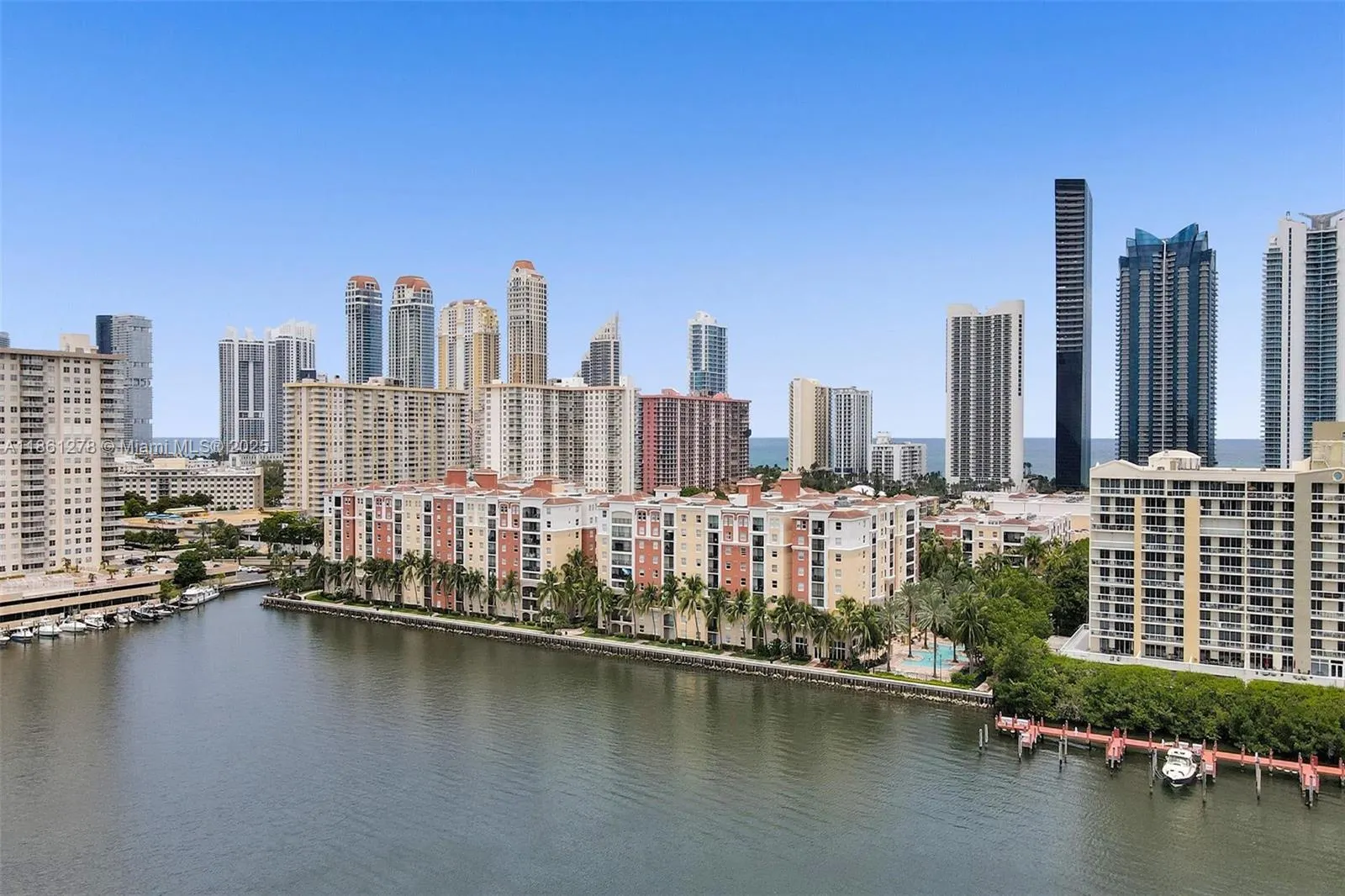17100 N Bay Rd, #1501