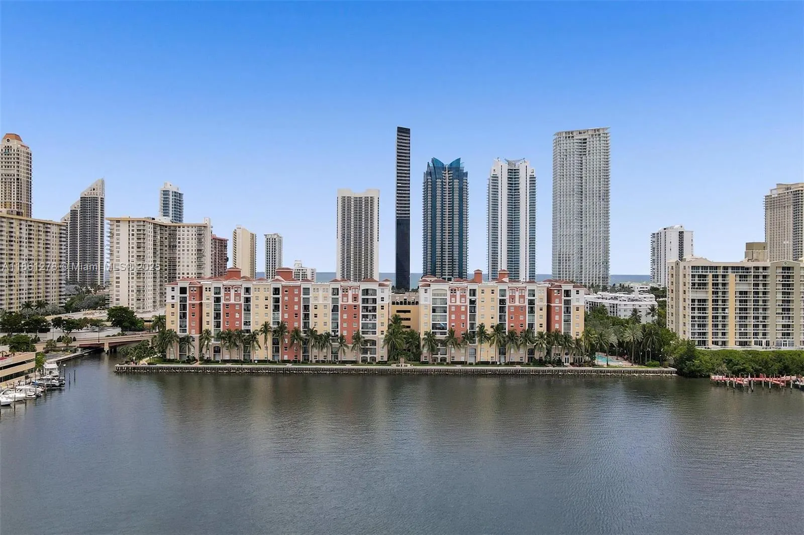 17100 N Bay Rd, #1501