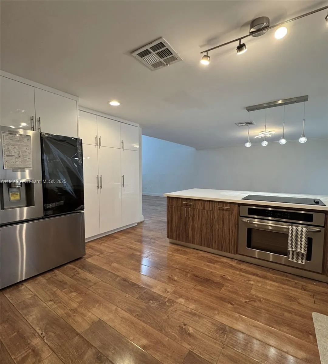 9017 SW 157th Path