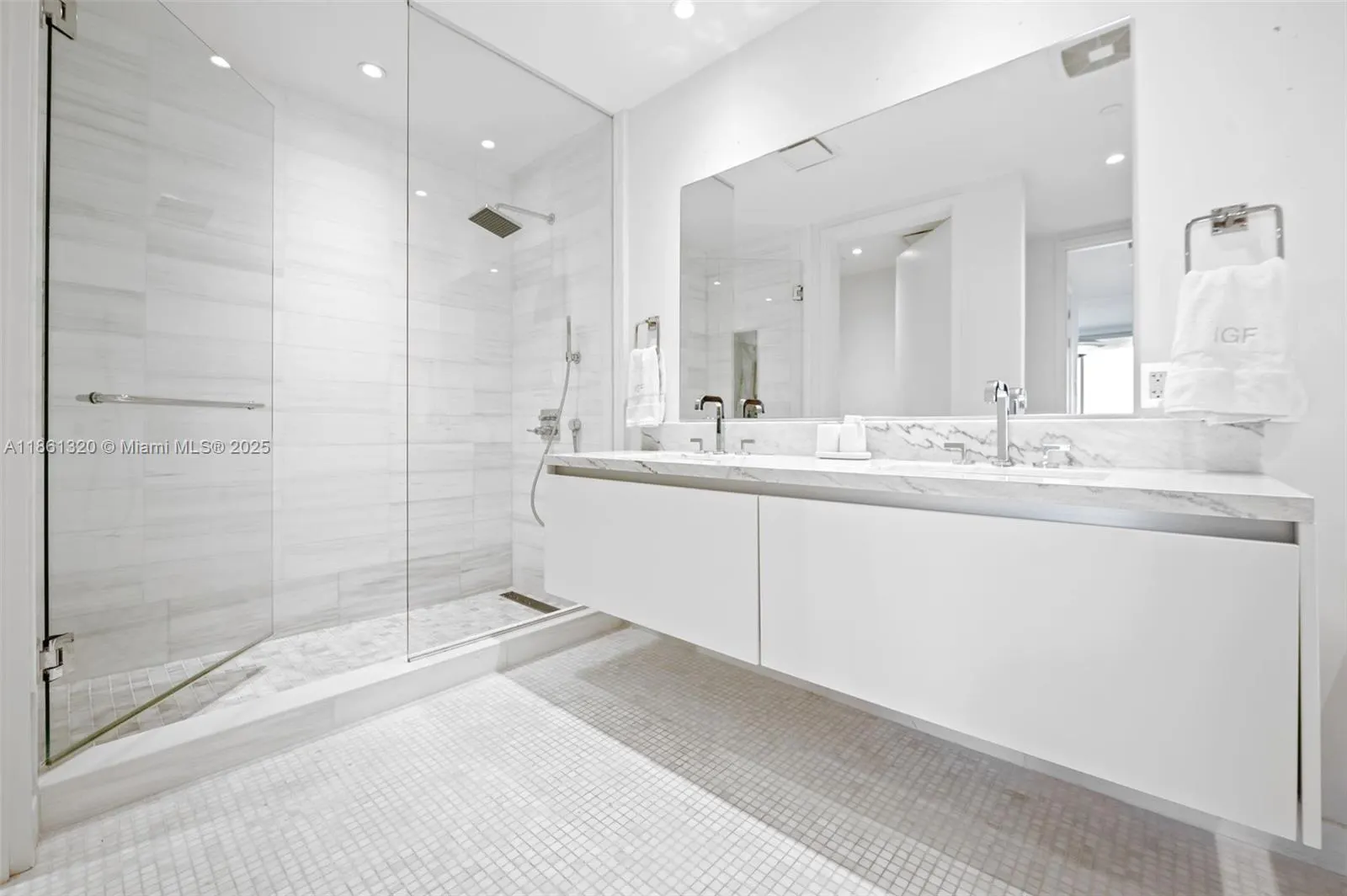 700 NE 26th Ter, #5201