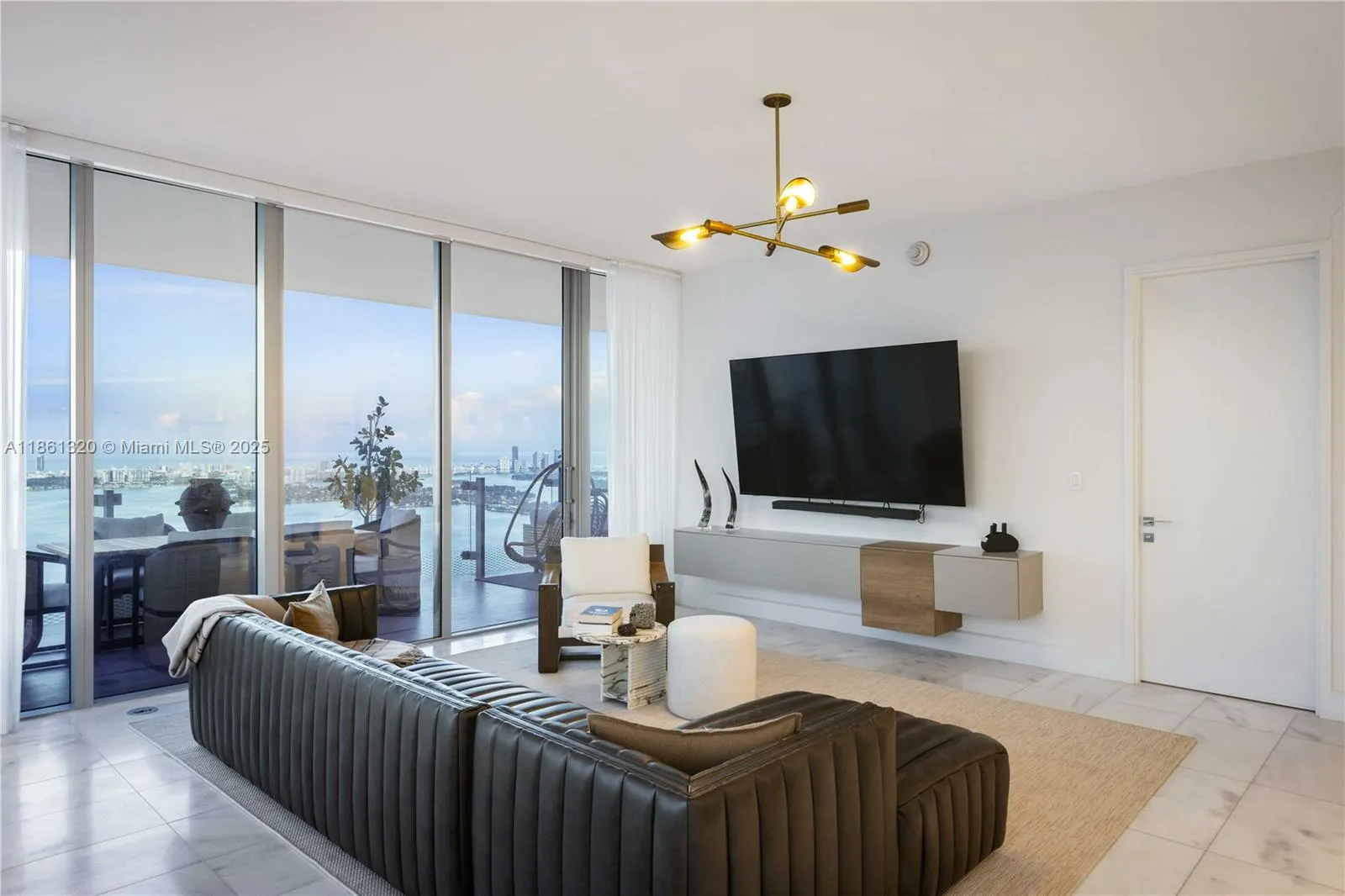 700 NE 26th Ter, #5201