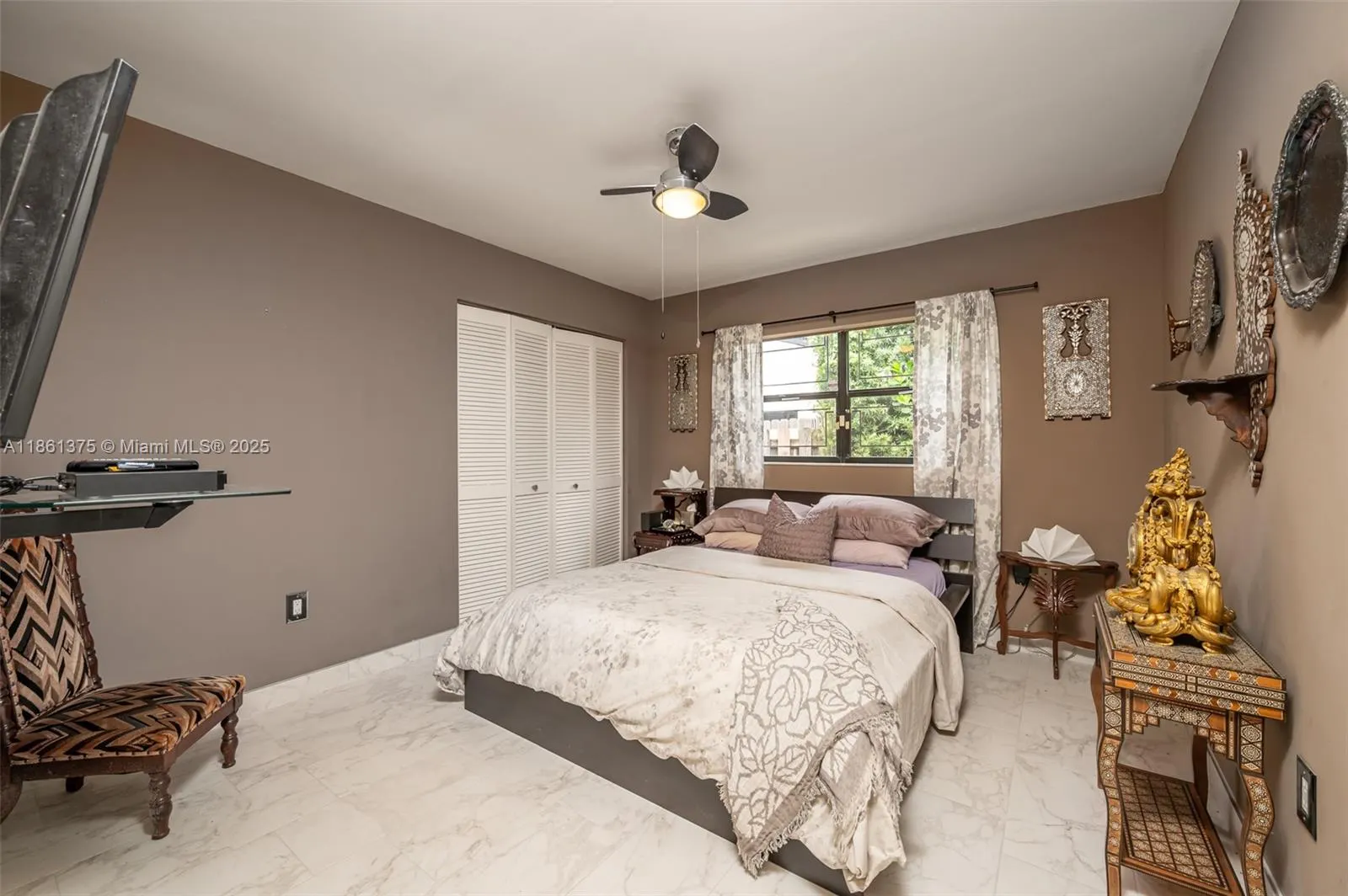 16796 Royal Poinciana Dr