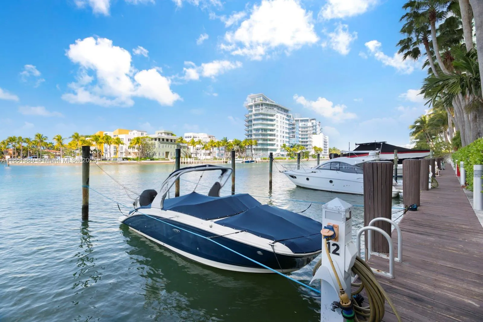 5900 Collins Ave, #2105