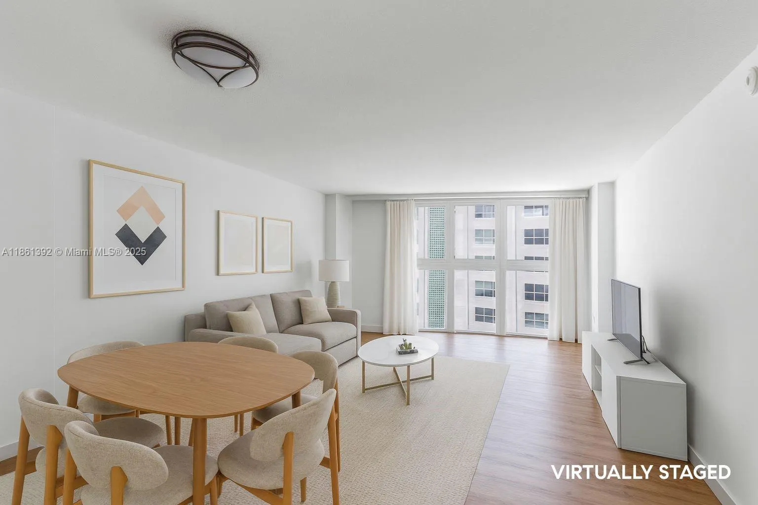 1228 West Ave, #906
