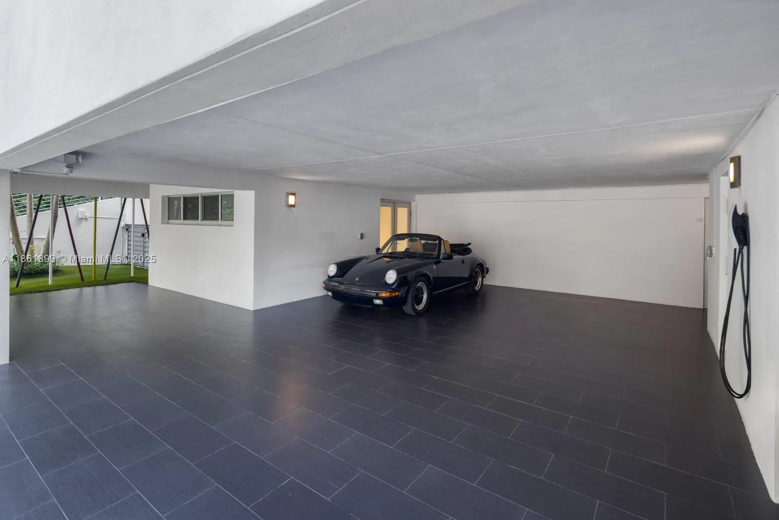 144 N Prospect Dr