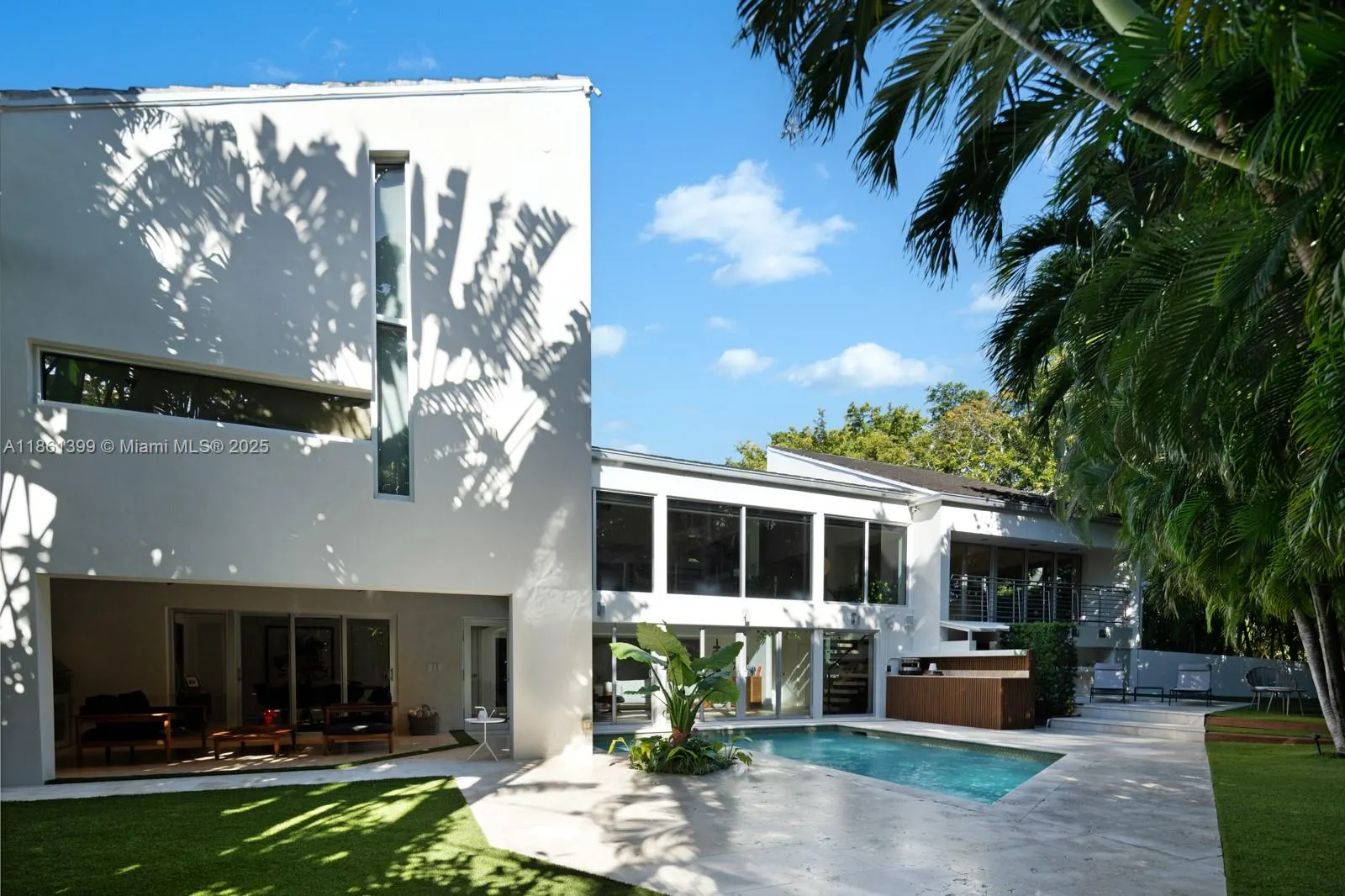 144 N Prospect Dr