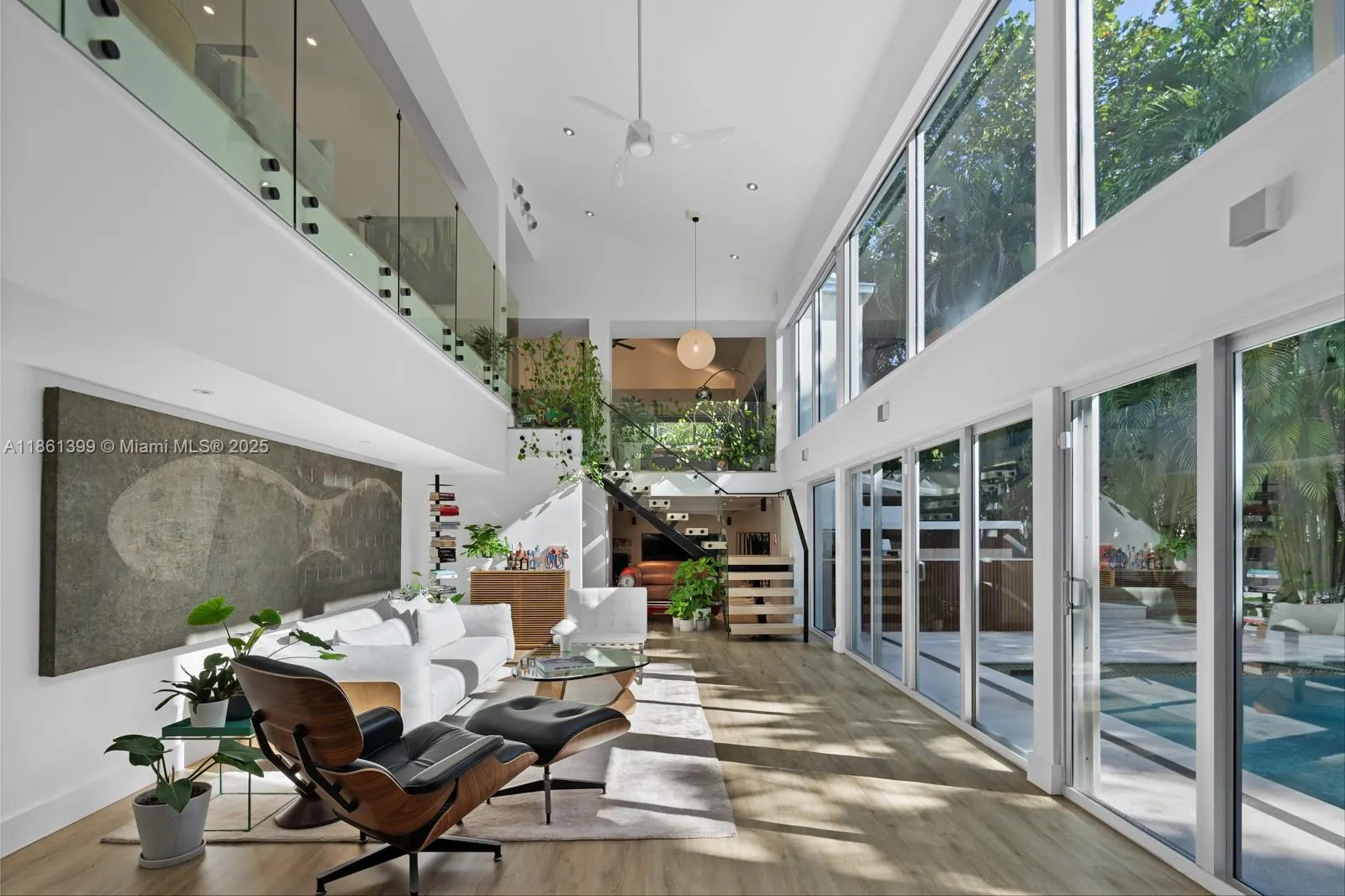 144 N Prospect Dr