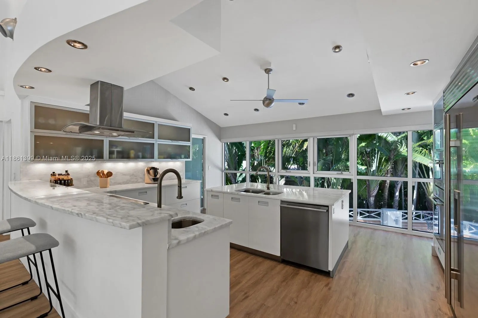 144 N Prospect Dr