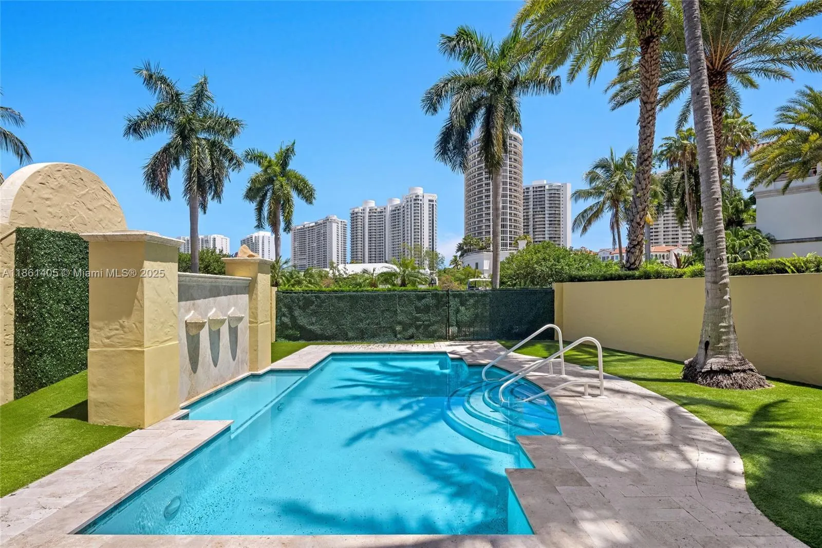 1504 Island Blvd