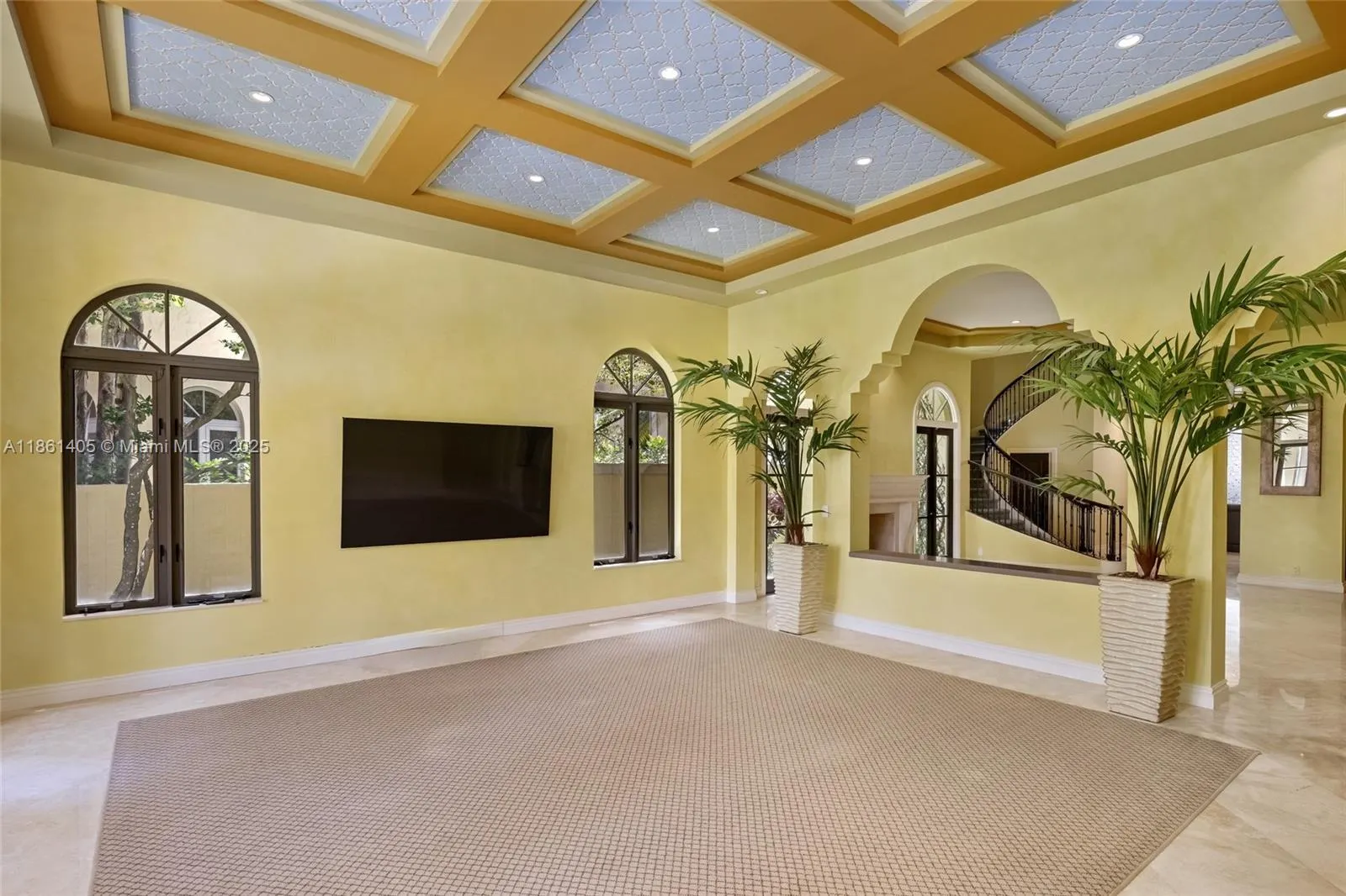 1504 Island Blvd