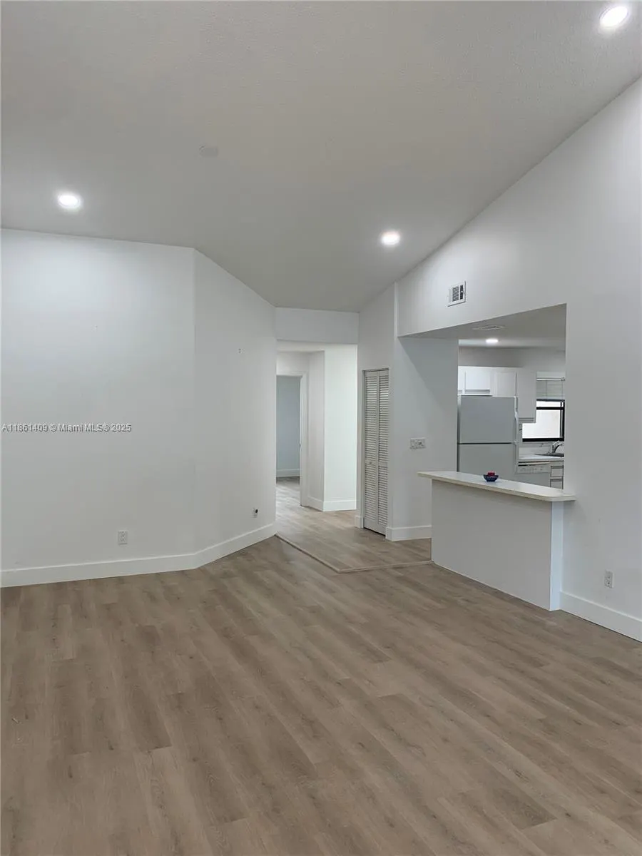 3532 NW 95th Ter, #4T