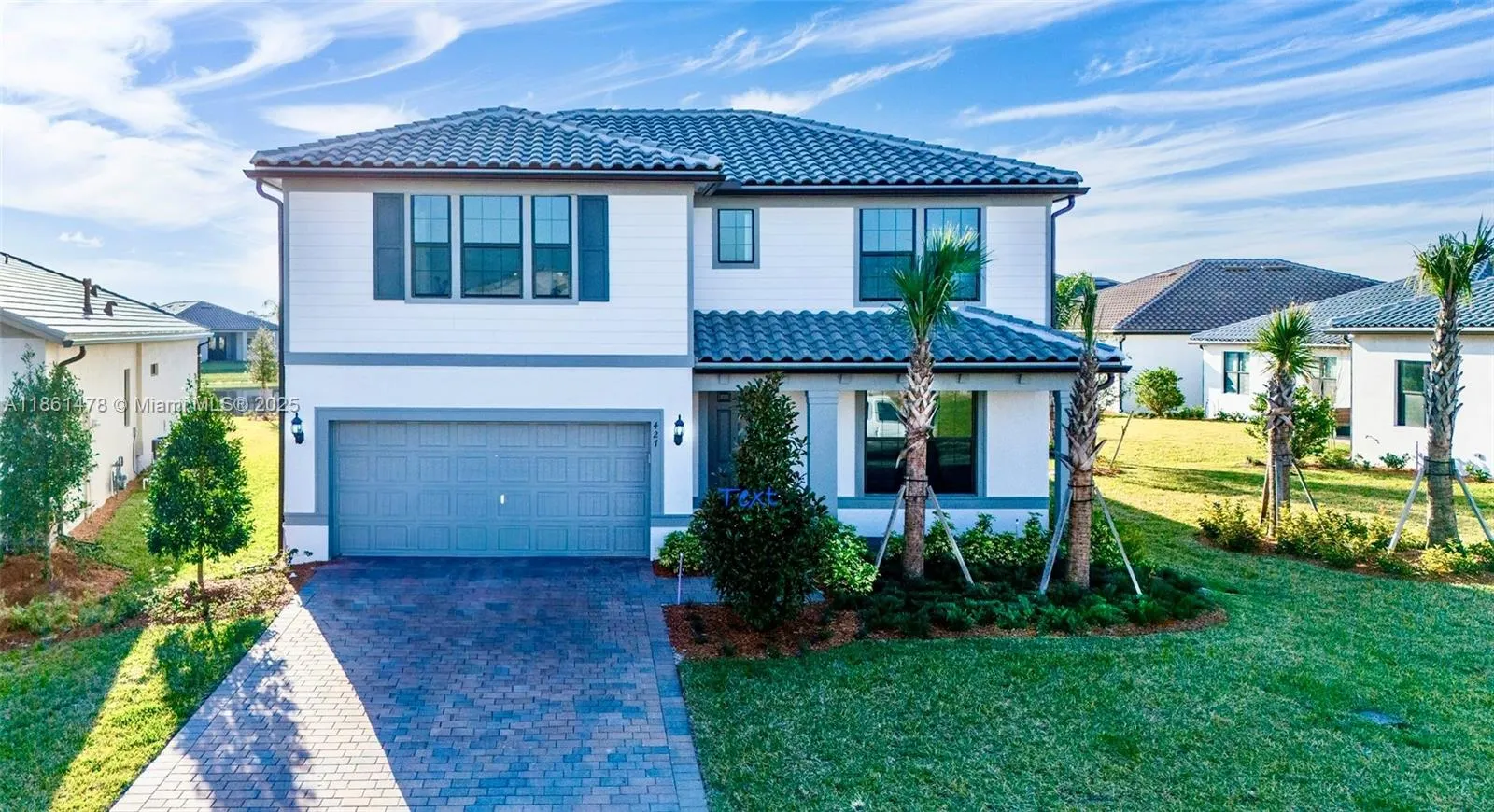 427 SE Vallarta Dr