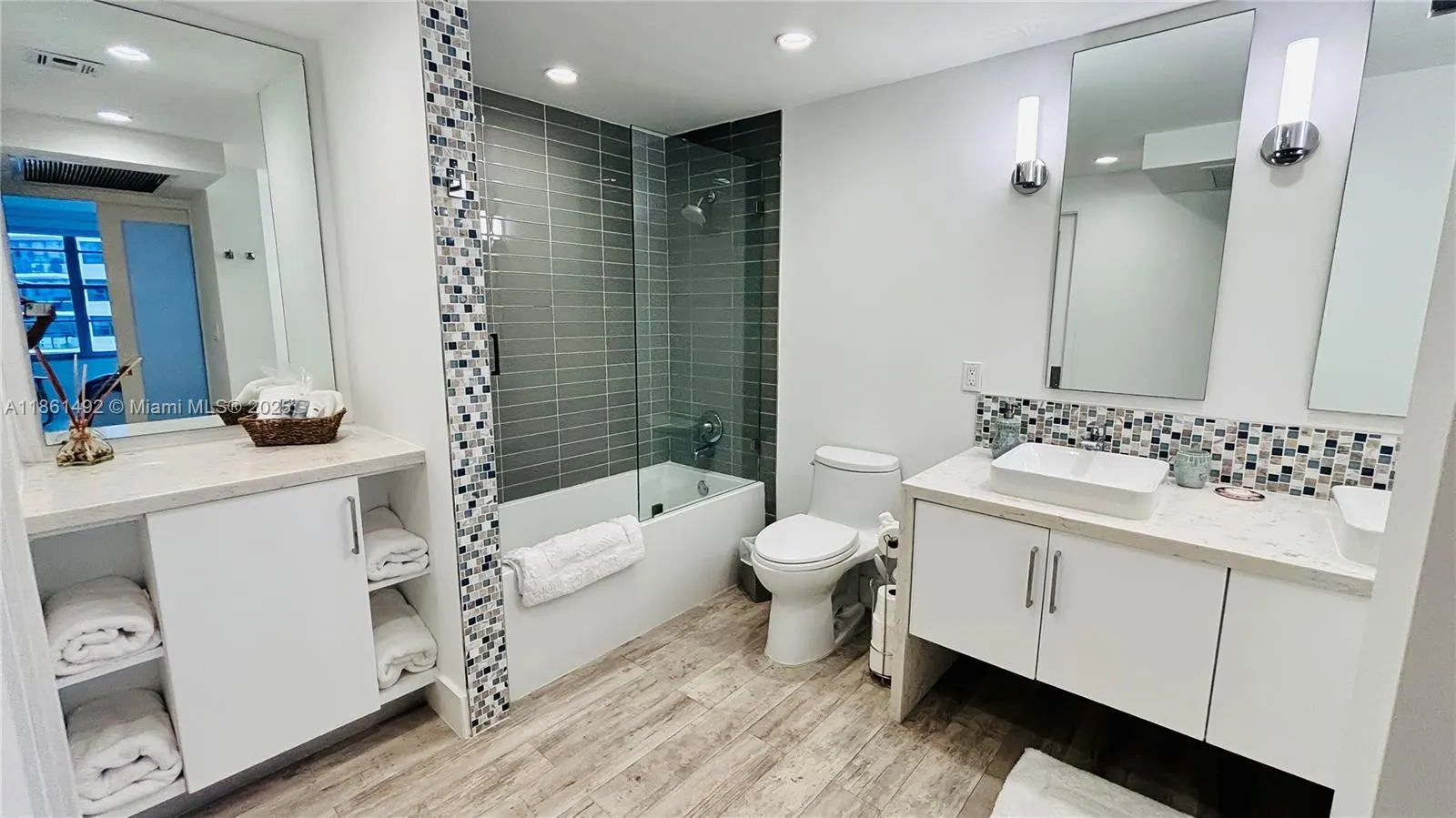 5161 Collins Ave, #1003