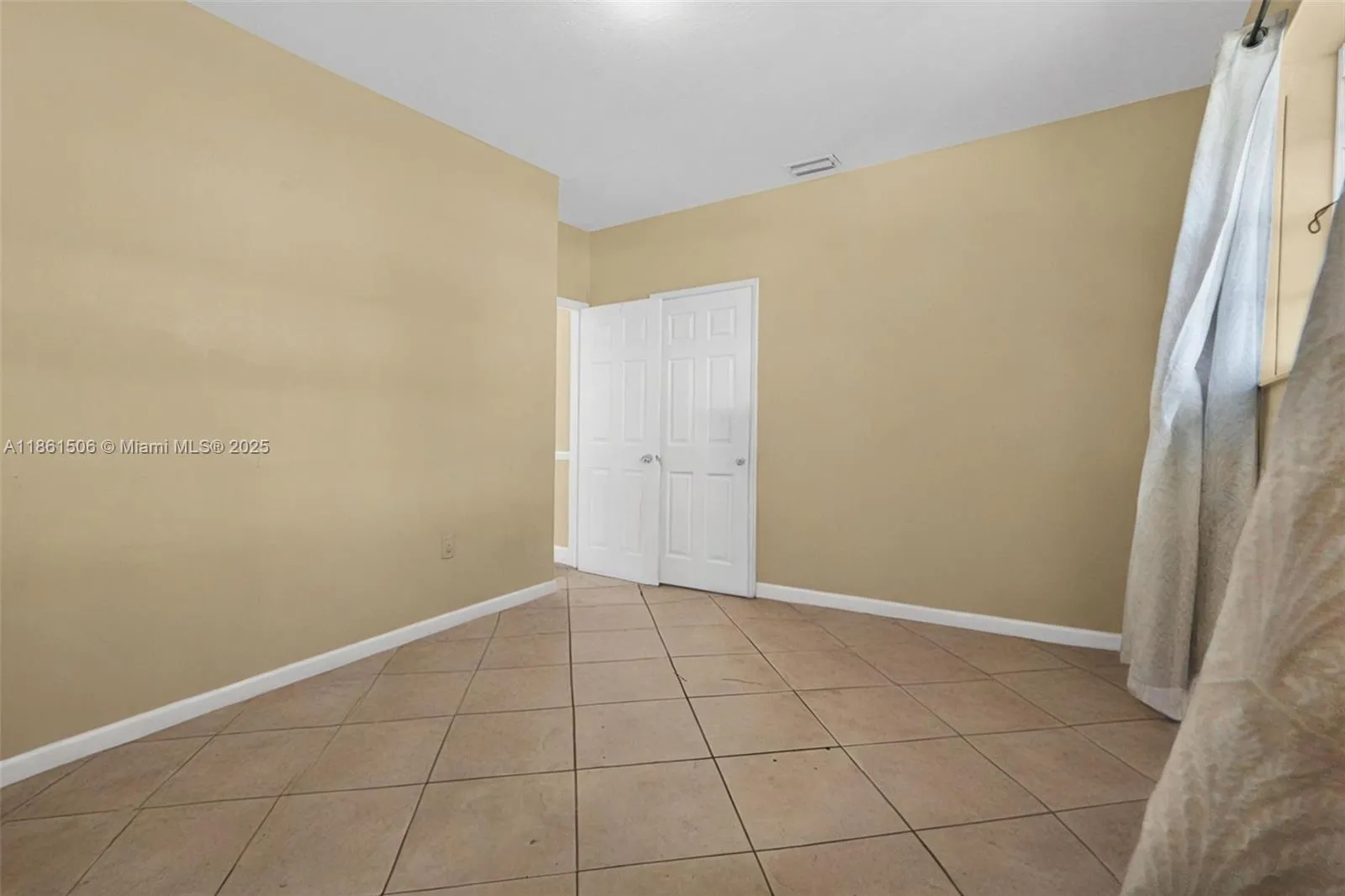 3635 SW 95th Ave