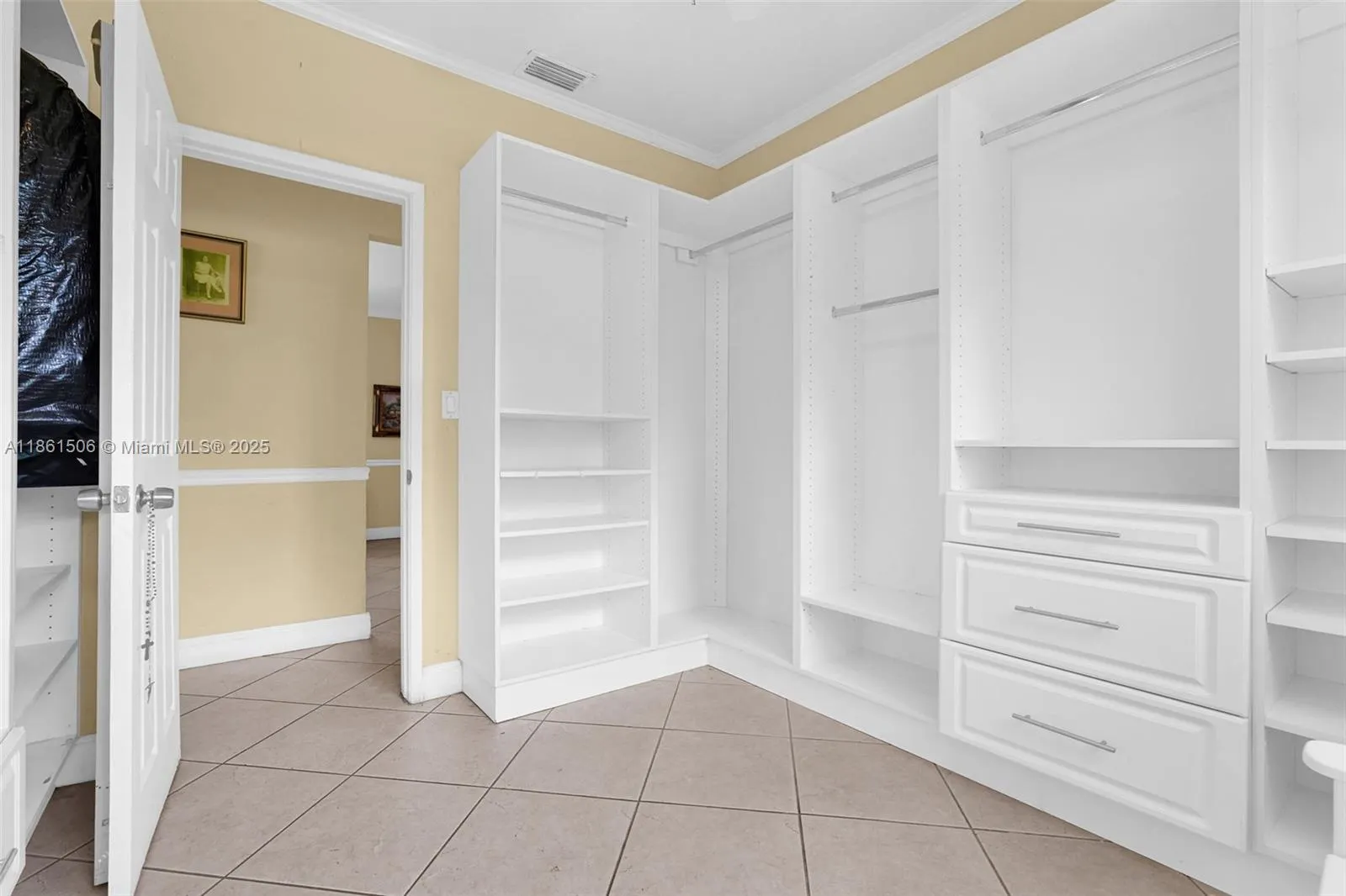 3635 SW 95th Ave